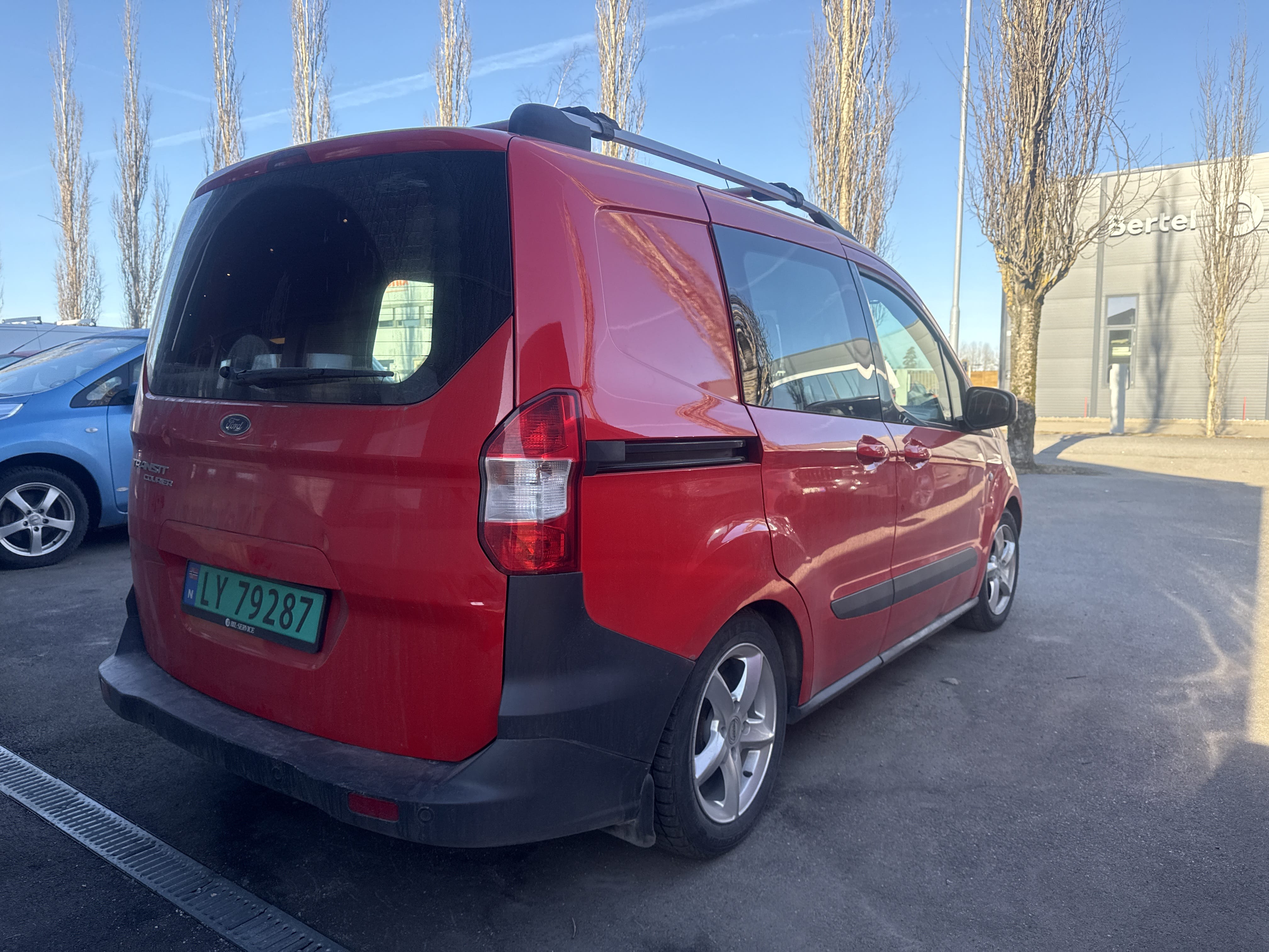 Ford Transit Connect 1.5 Courier med GPS