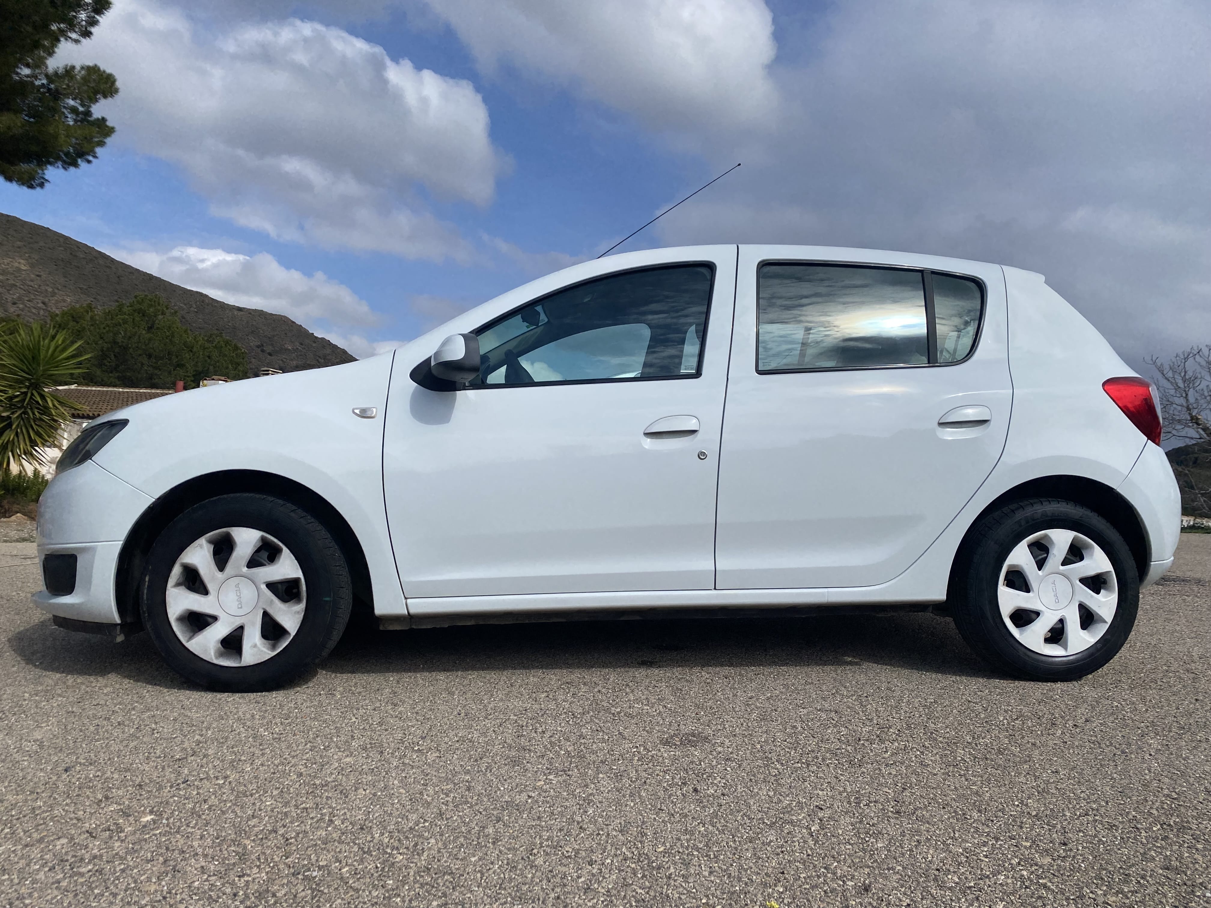 Dacia Sandero con Aire acondicionado