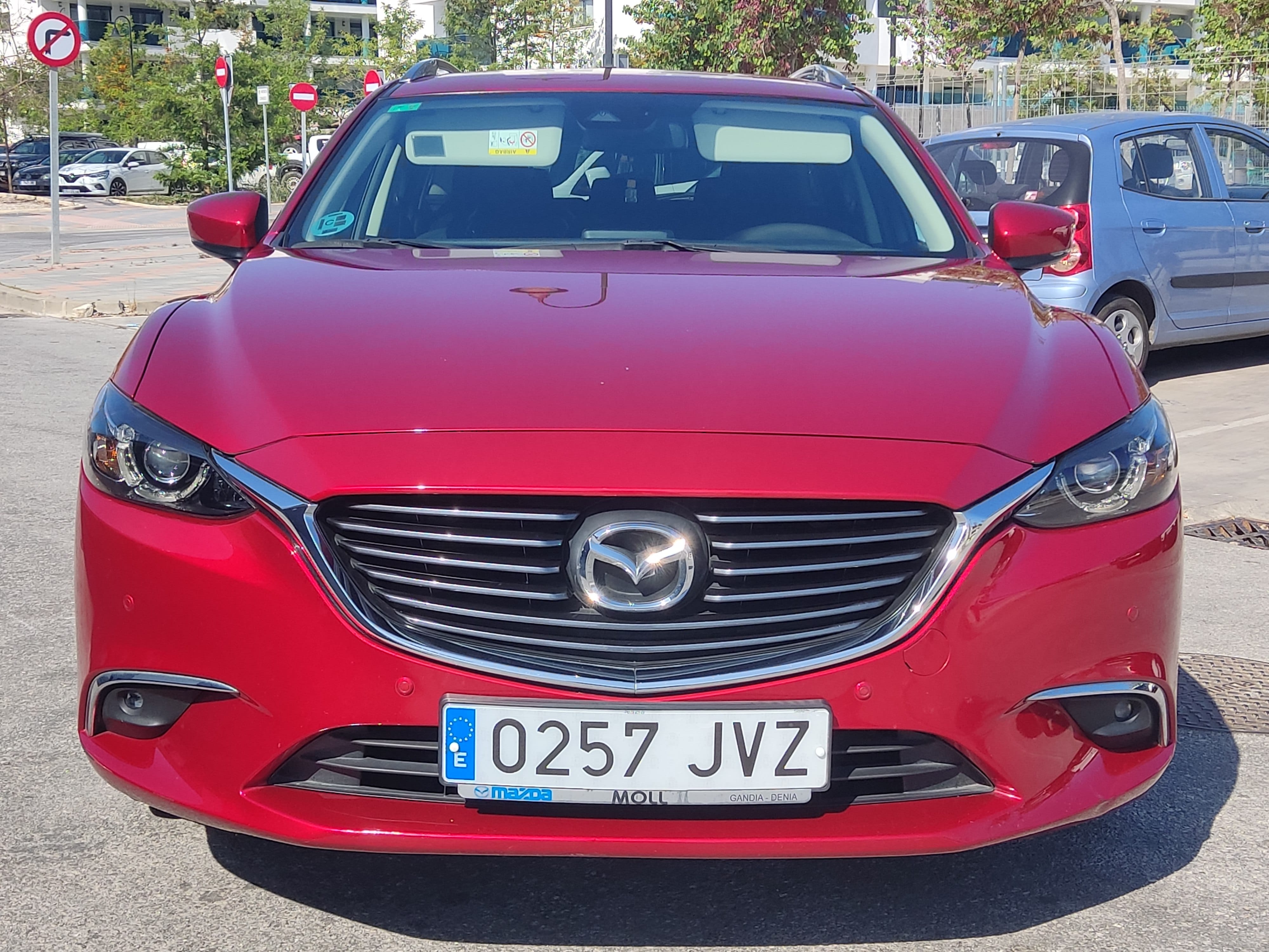 Mazda 6 2.0 SKYACTIVE G 145 CV con Entrada de Audio/iPod