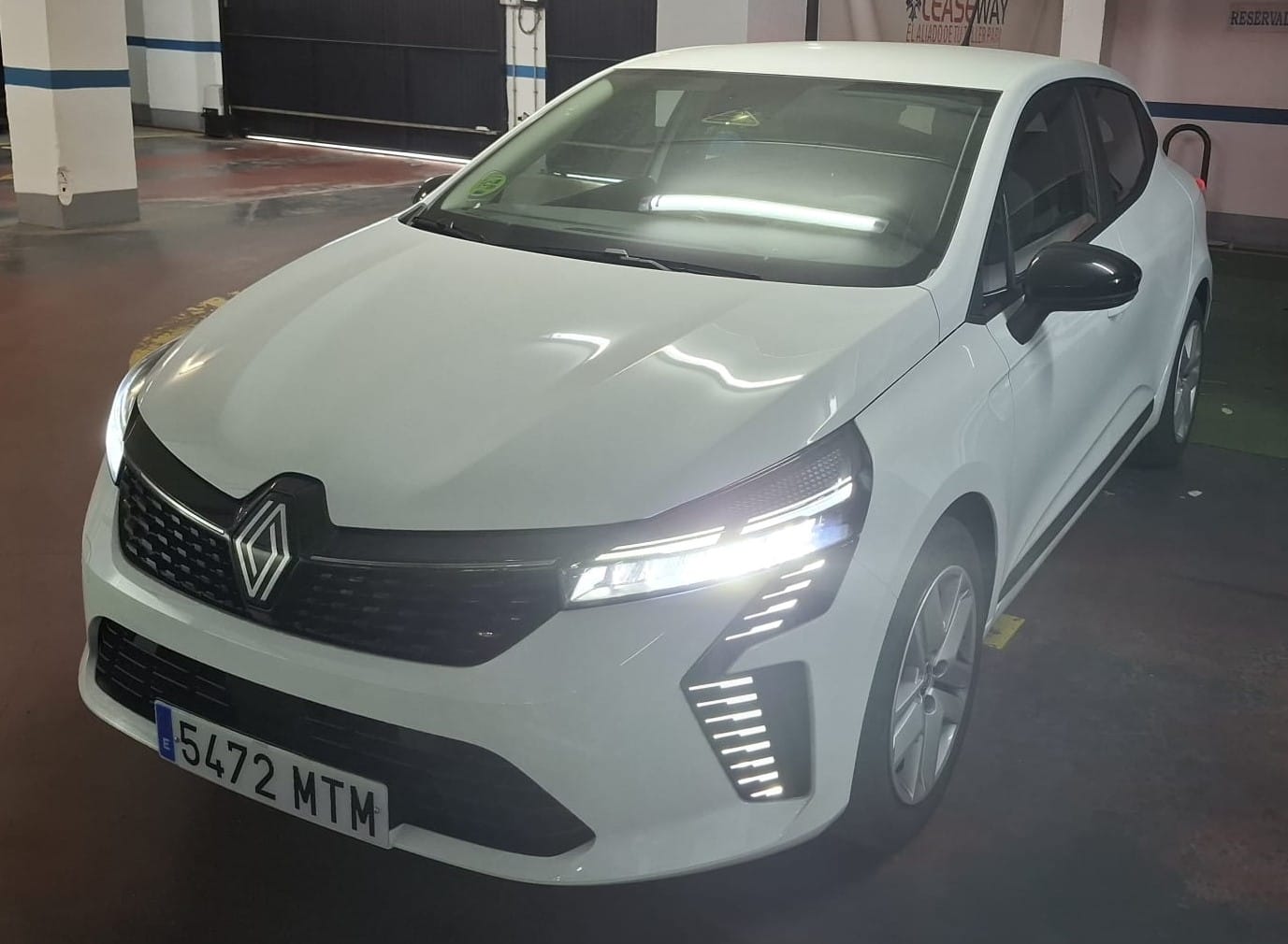 Renault Clio, 2024, Gasolina 95
