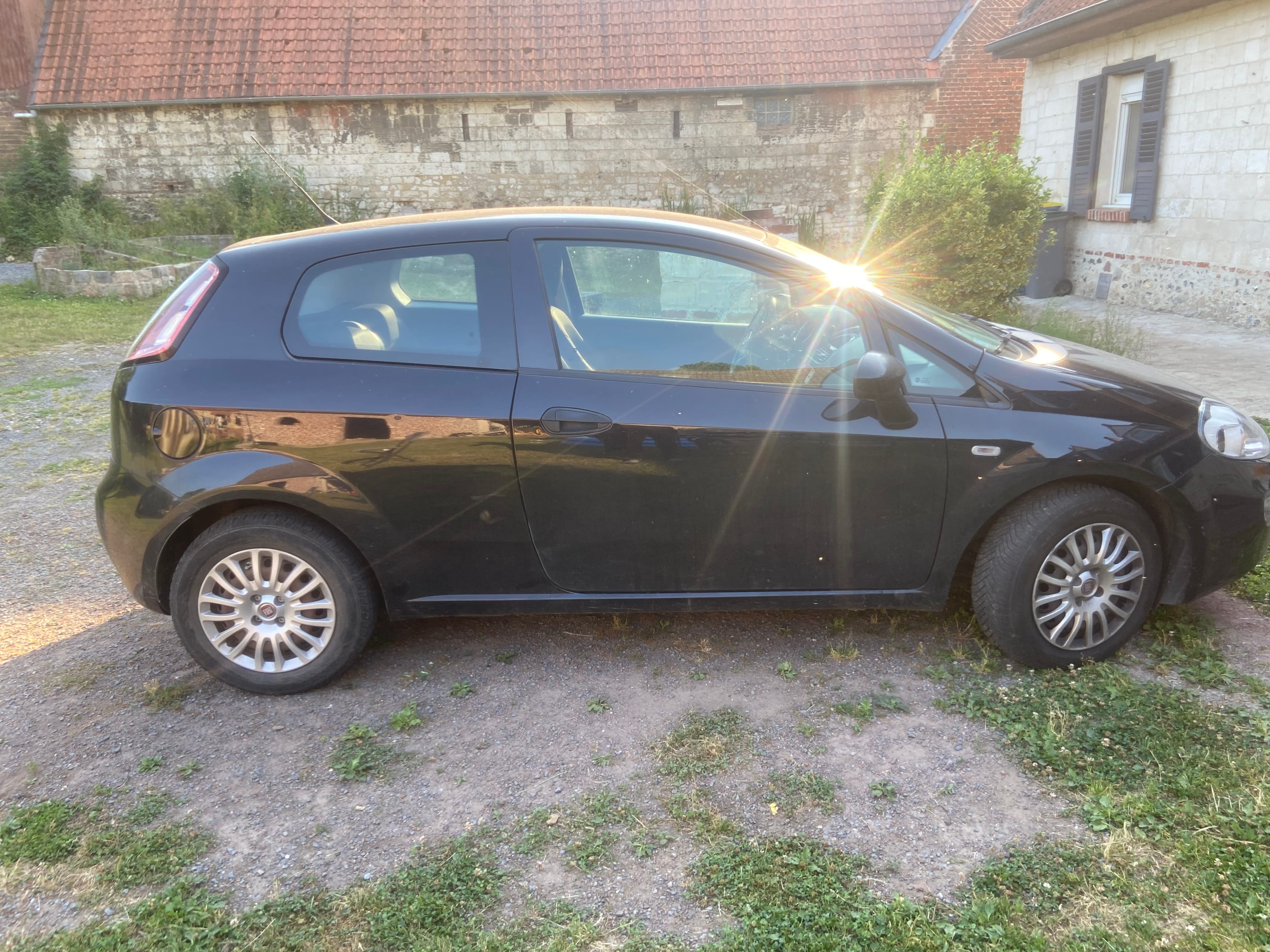 Fiat Punto 1.3 D multijet avec Climatisation