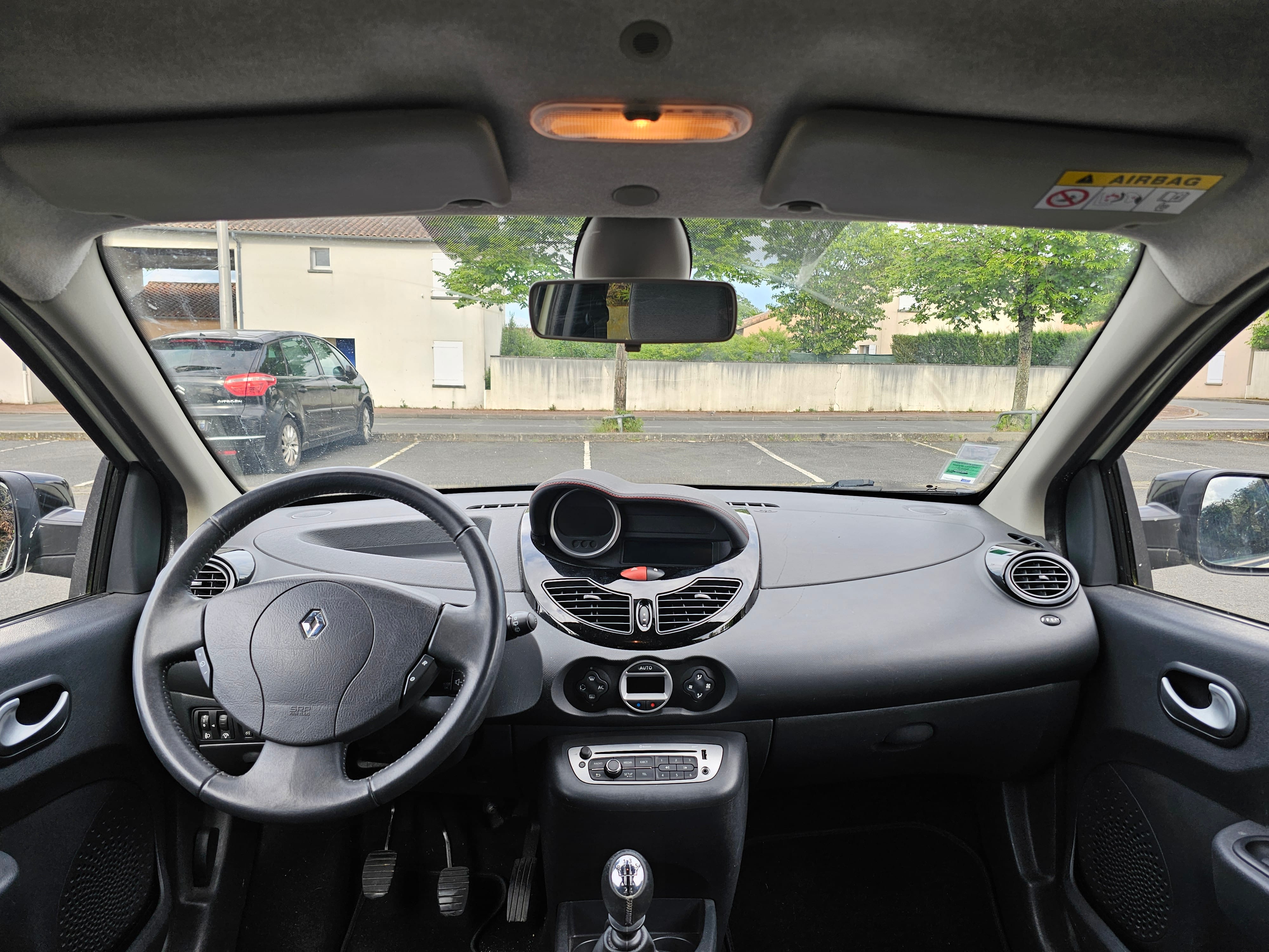 Renault Twingo II avec Siège bébé