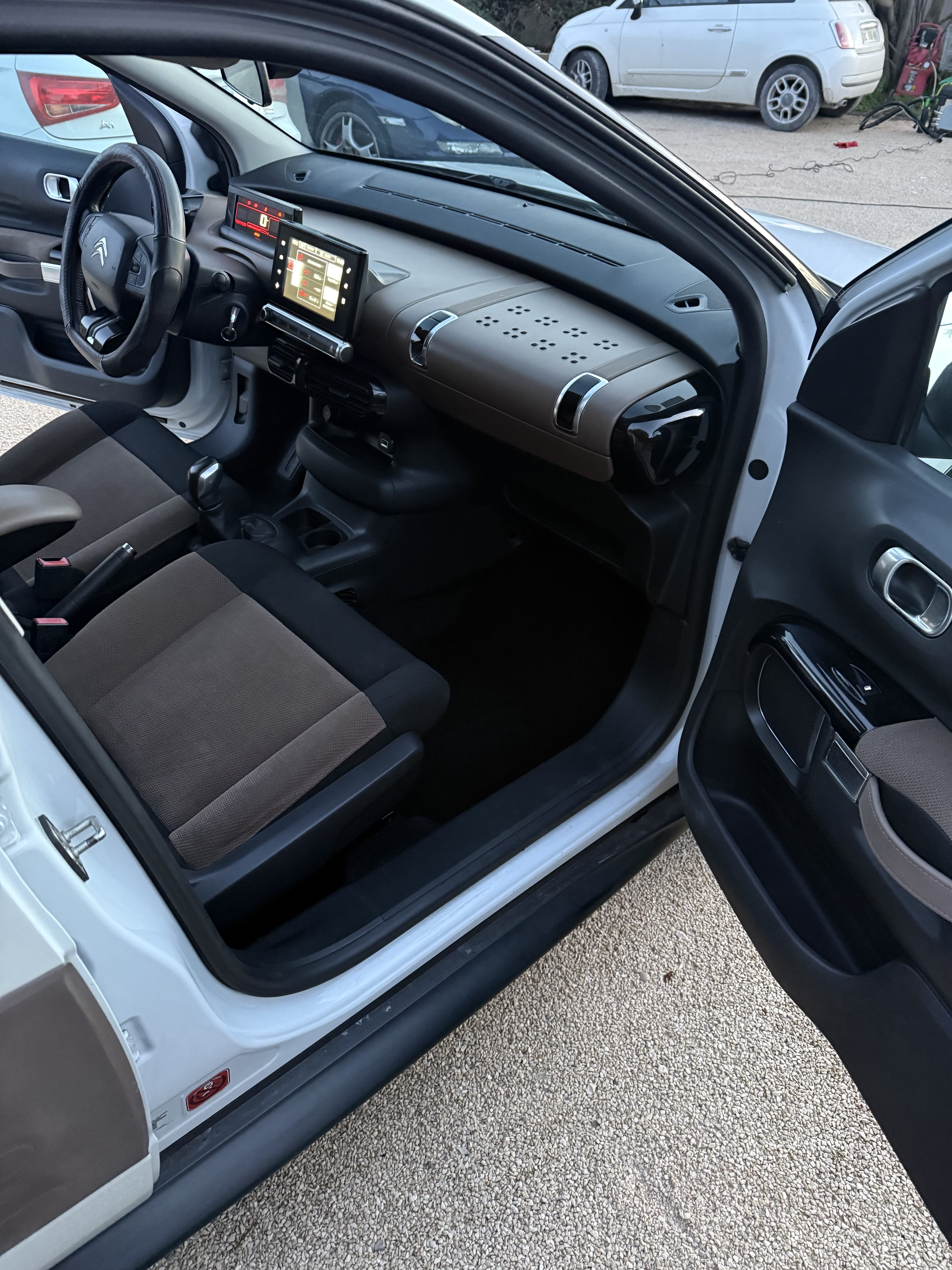 Citroen C4 Cactus avec Audio Bluetooth