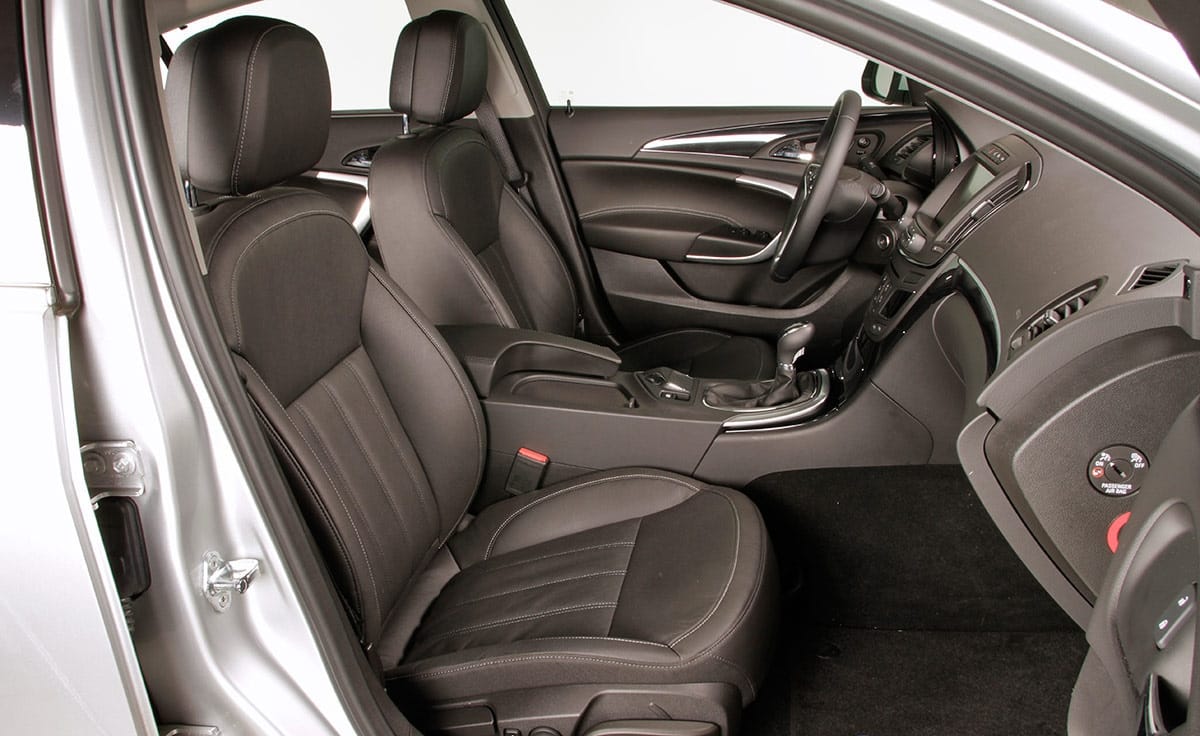 Opel Insignia 2.0 CDTI med Lydinngang