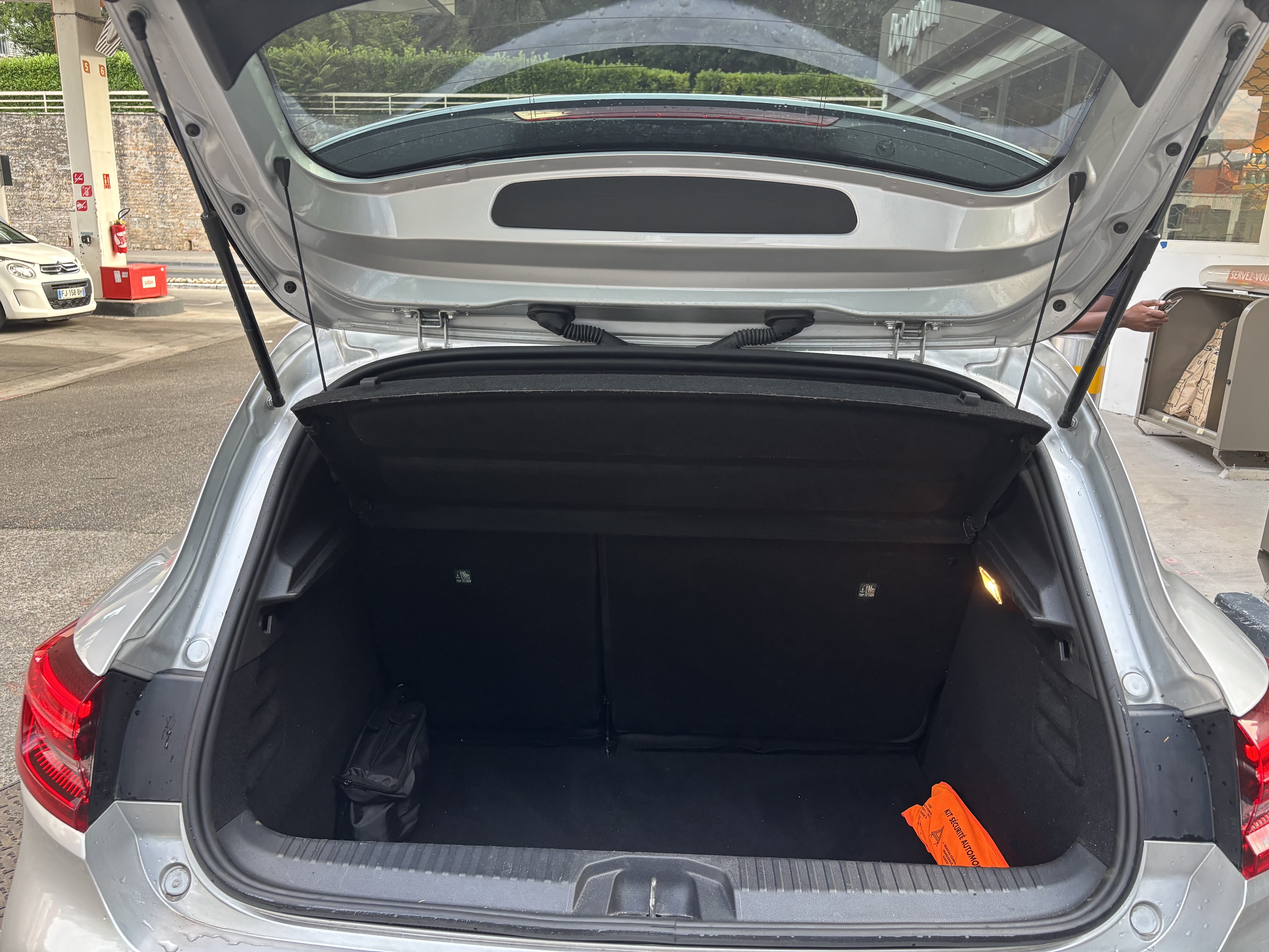 Renault Clio avec Entrée audio / iPod