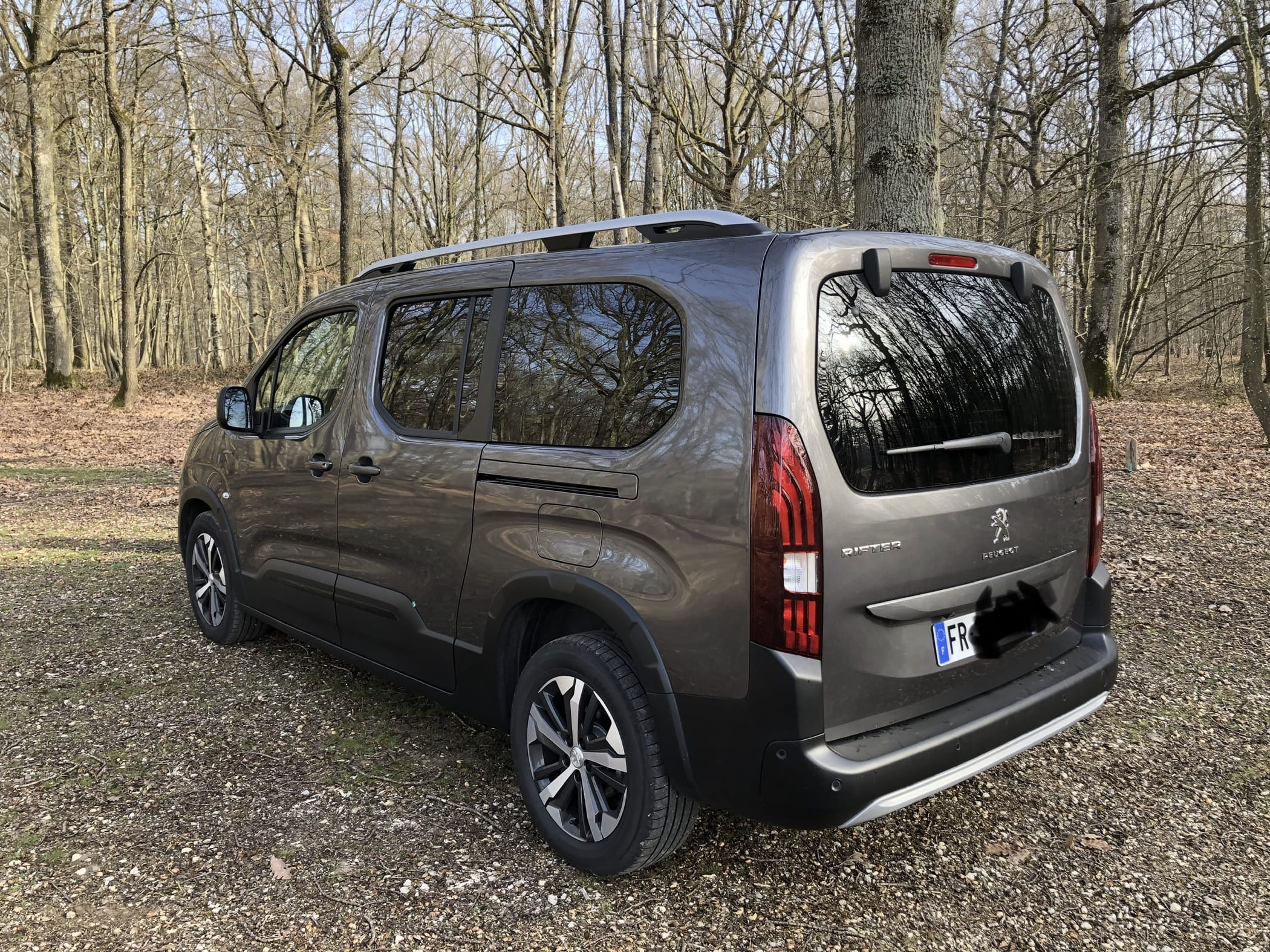 Peugeot Rifter GT line avec GPS