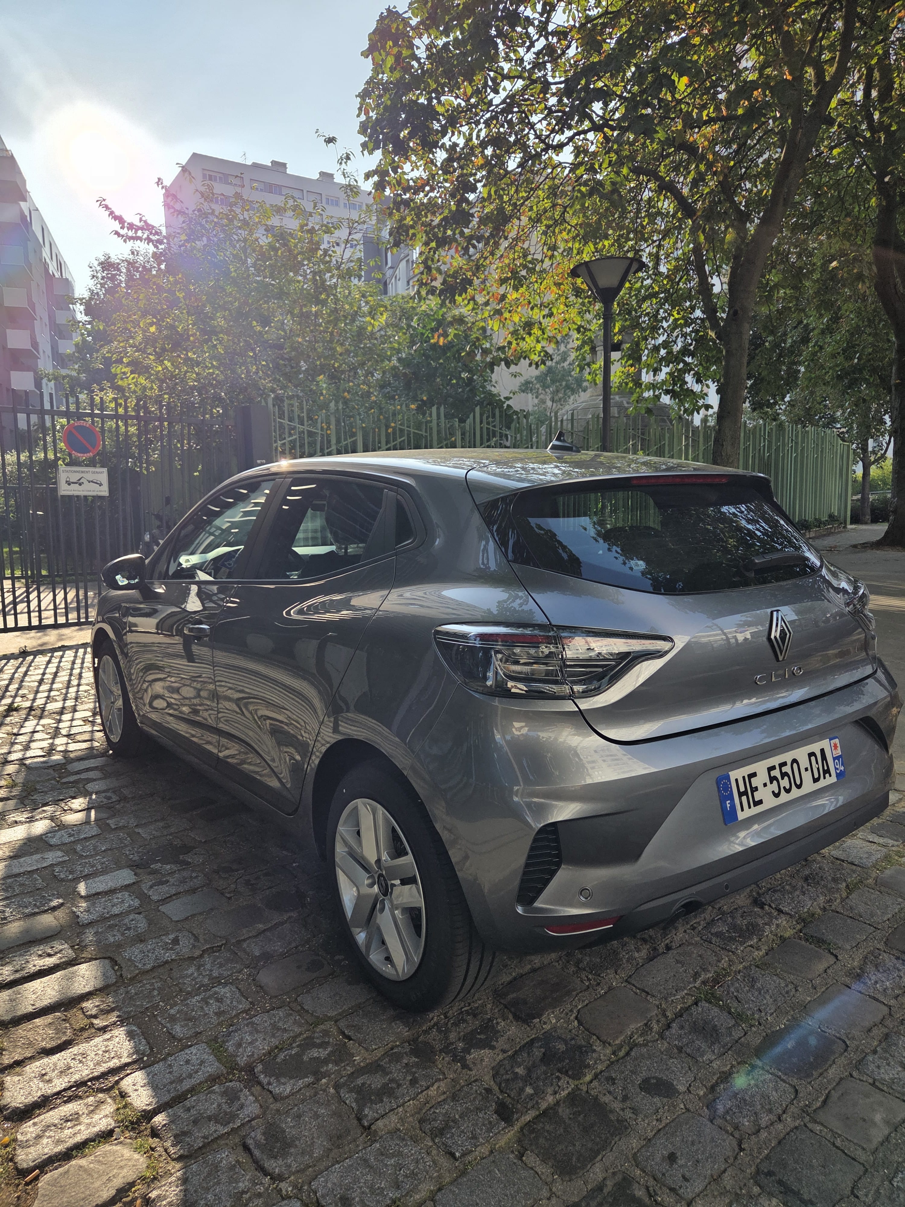 Renault Clio avec GPS