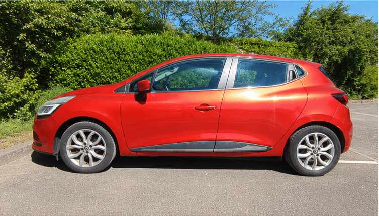 Renault Clio avec Climatisation