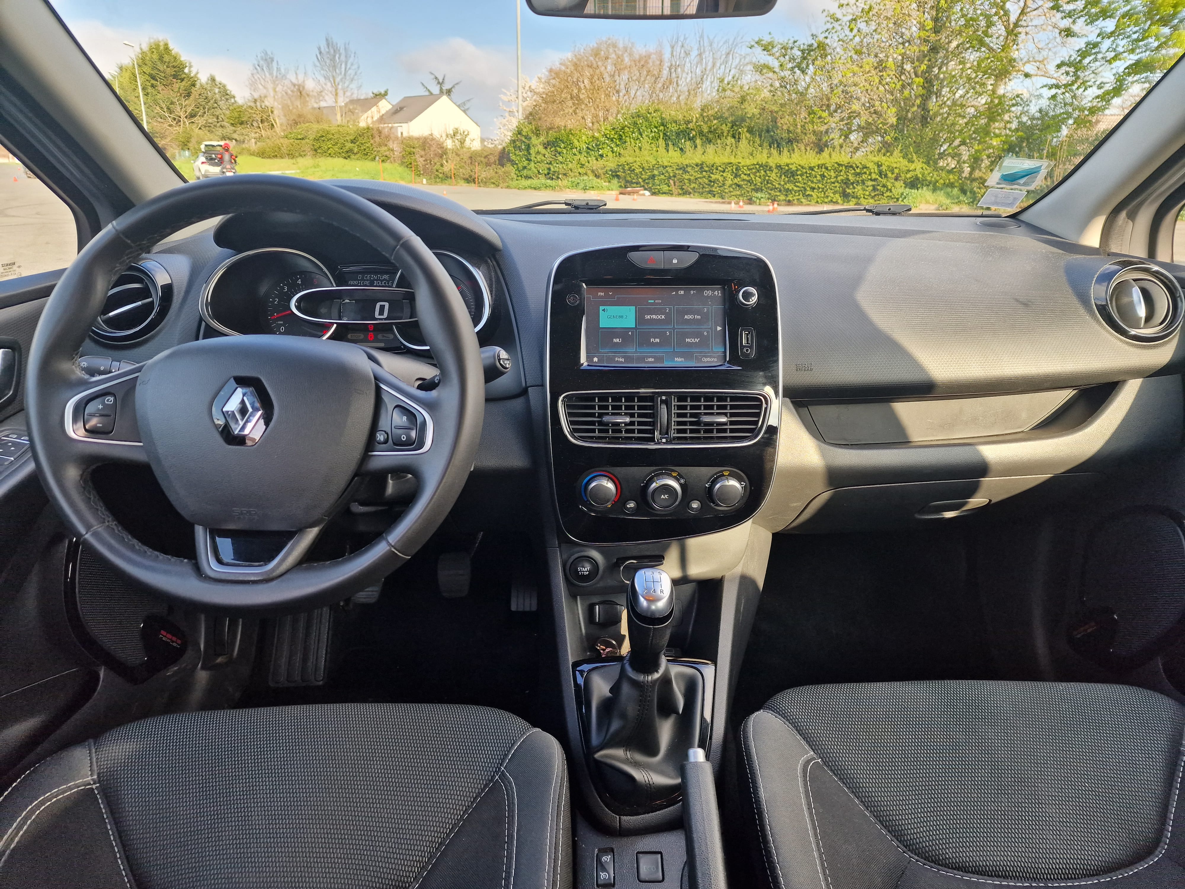 Renault Clio avec GPS
