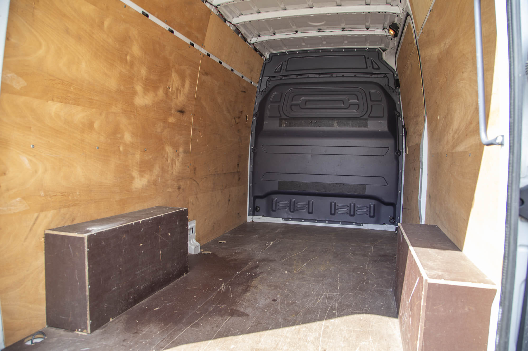 Mercedes-Benz Sprinter TDI 140 avec Apple CarPlay