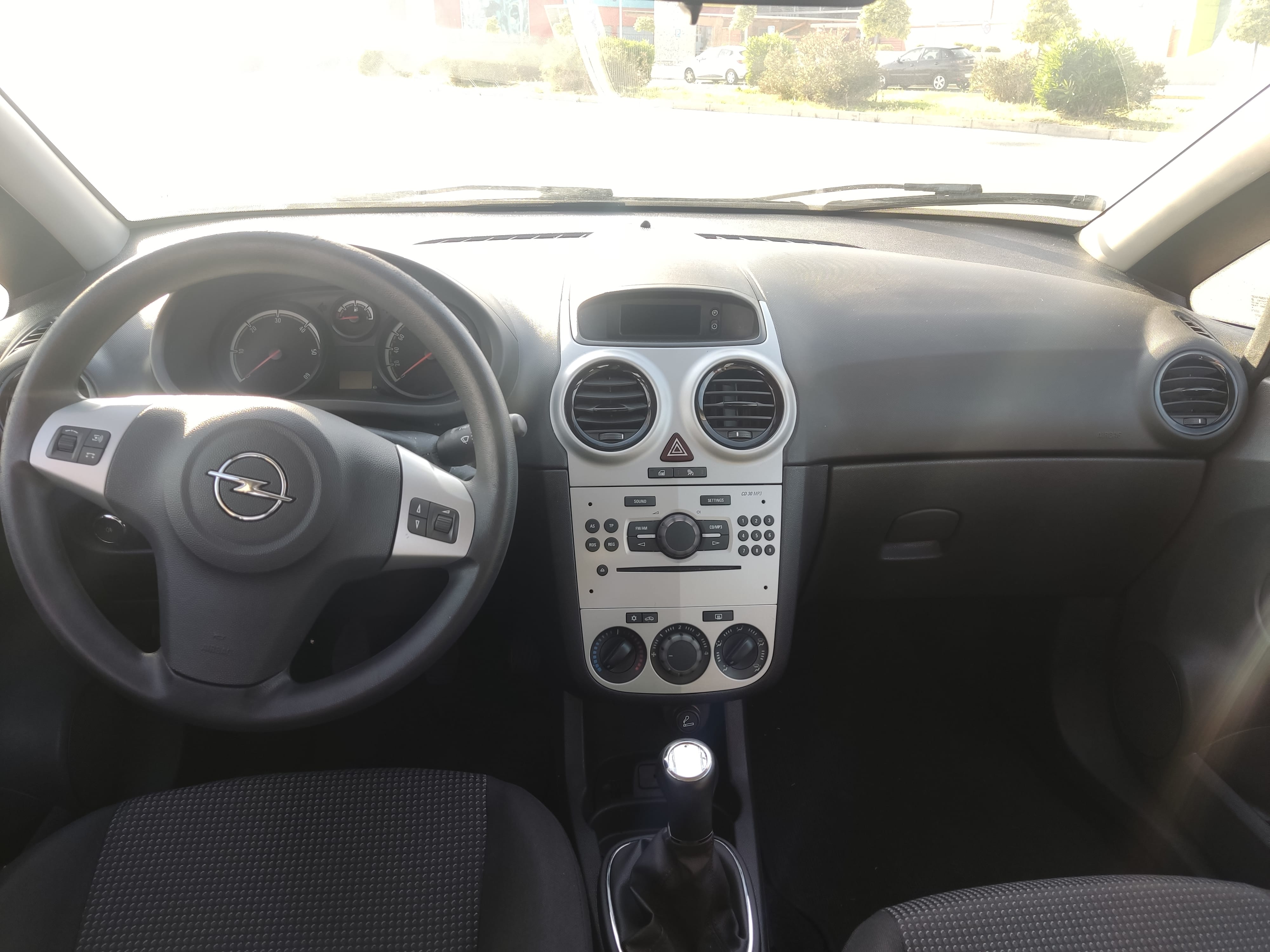 Opel Corsa con Audio Bluetooth
