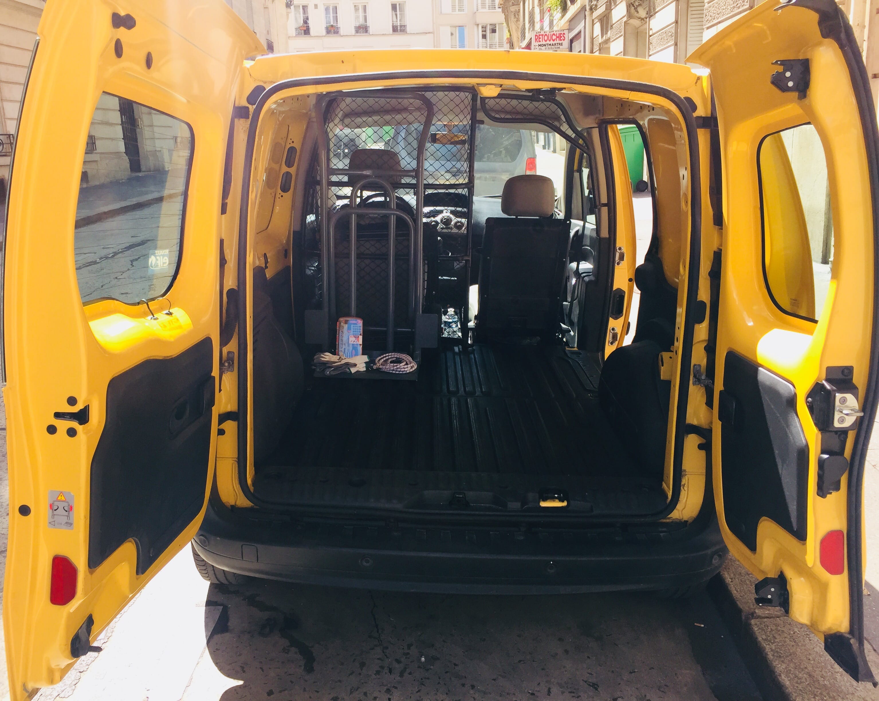 Renault Kangoo Express (Équipements pour déménagement inclus)