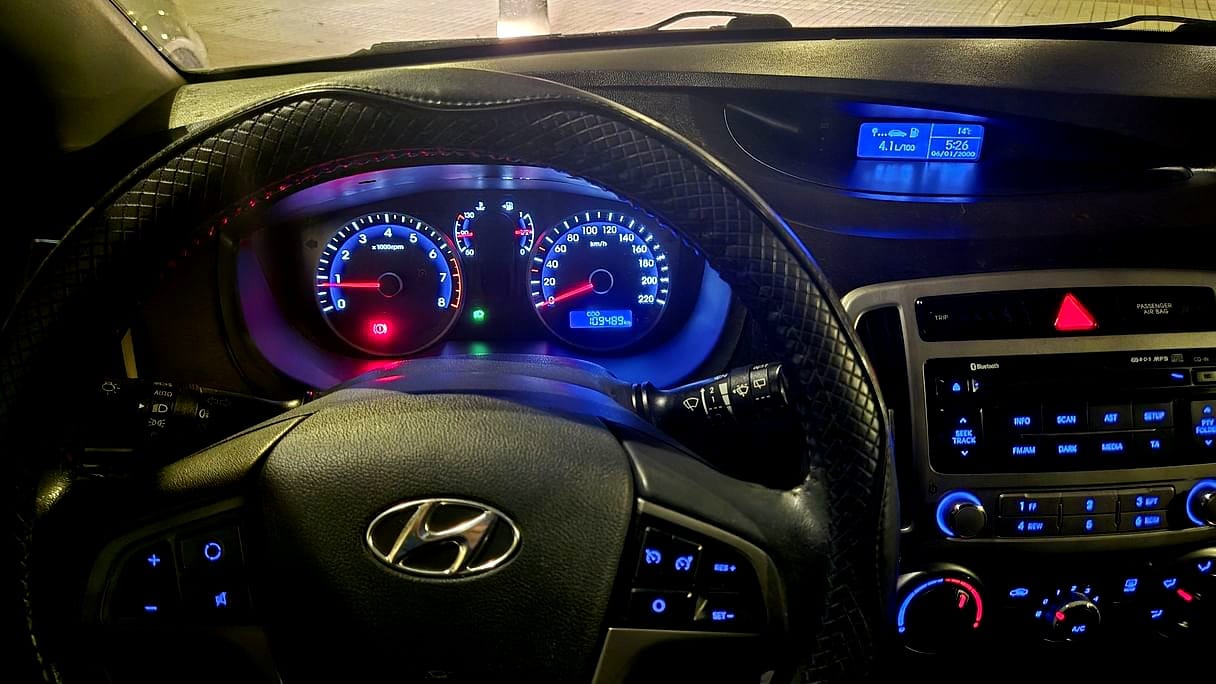 Hyundai i20 med Lydinngang