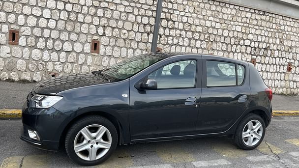 Dacia Sandero avec Climatisation