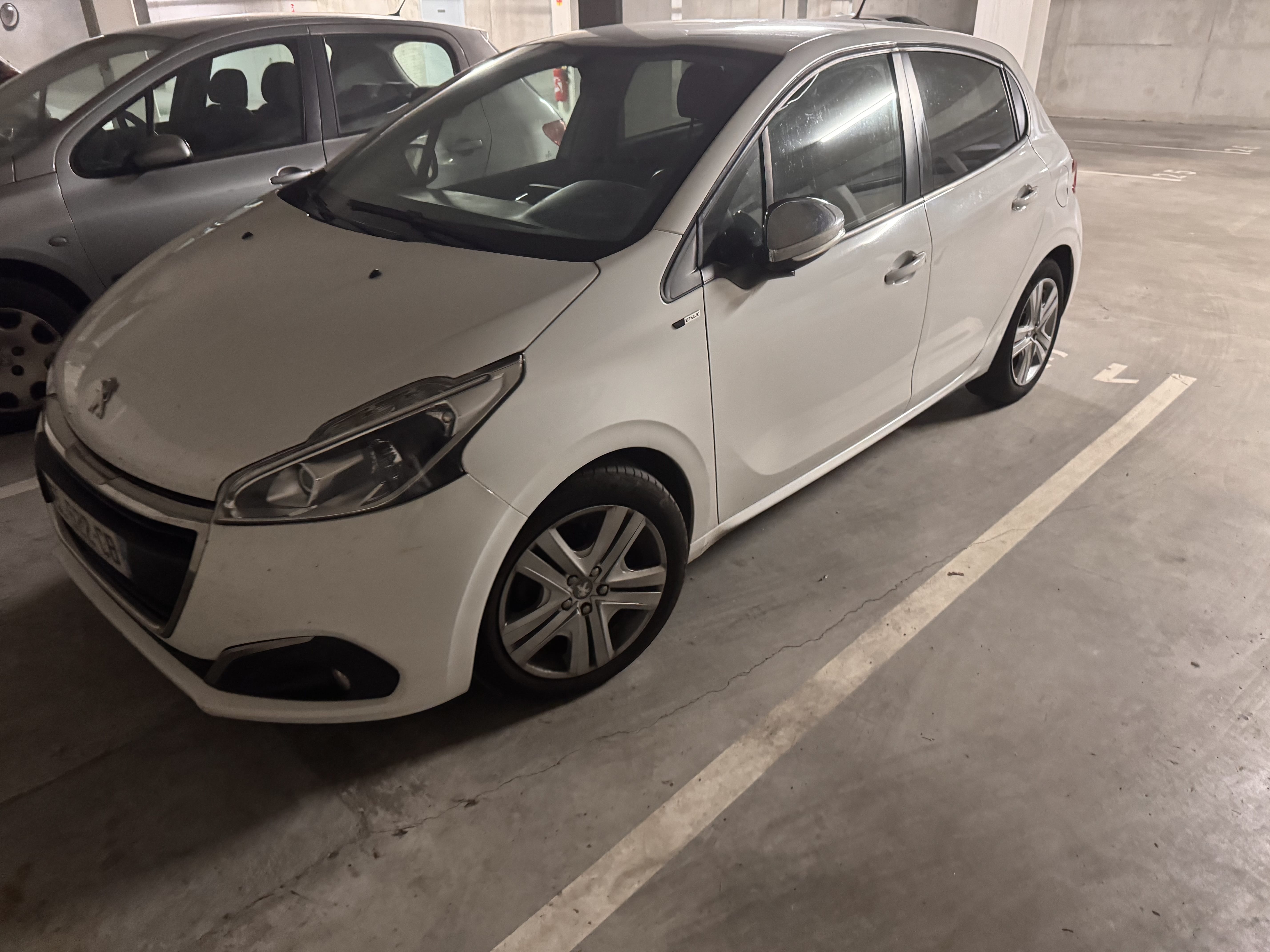 Peugeot 208, 2017, Diesel