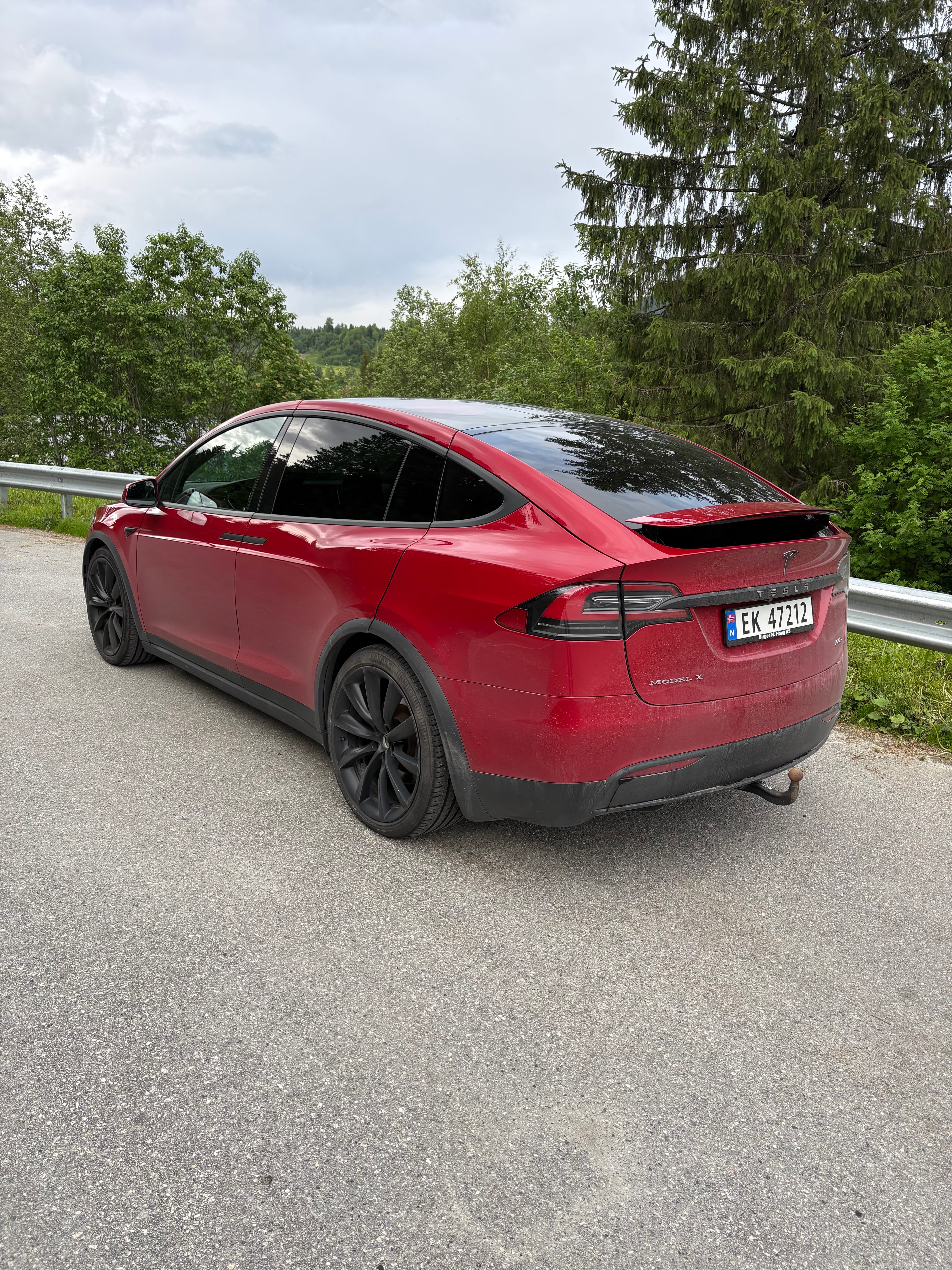 Tesla Model X 100D med Ryggekamera
