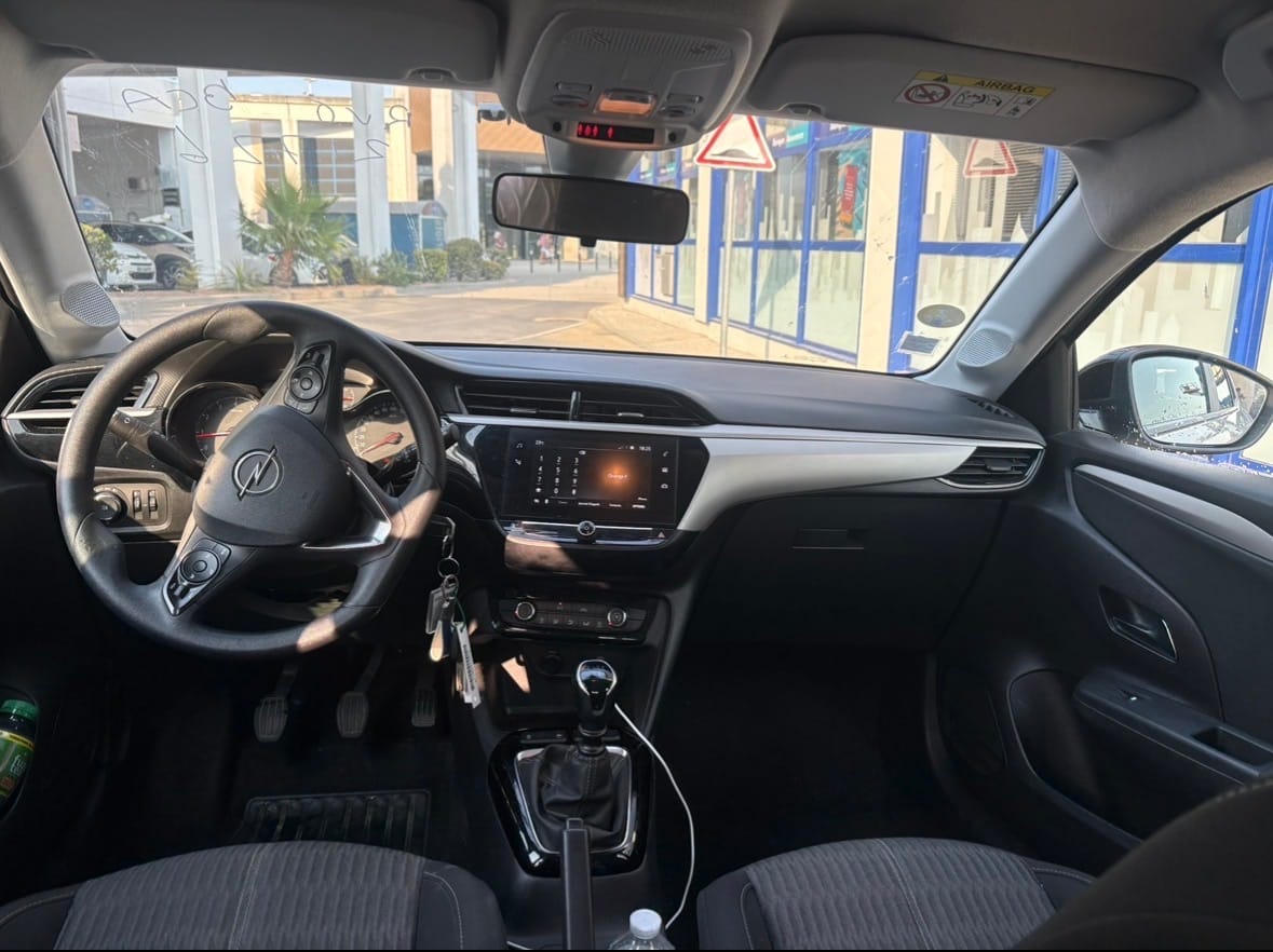 Opel Corsa avec Climatisation