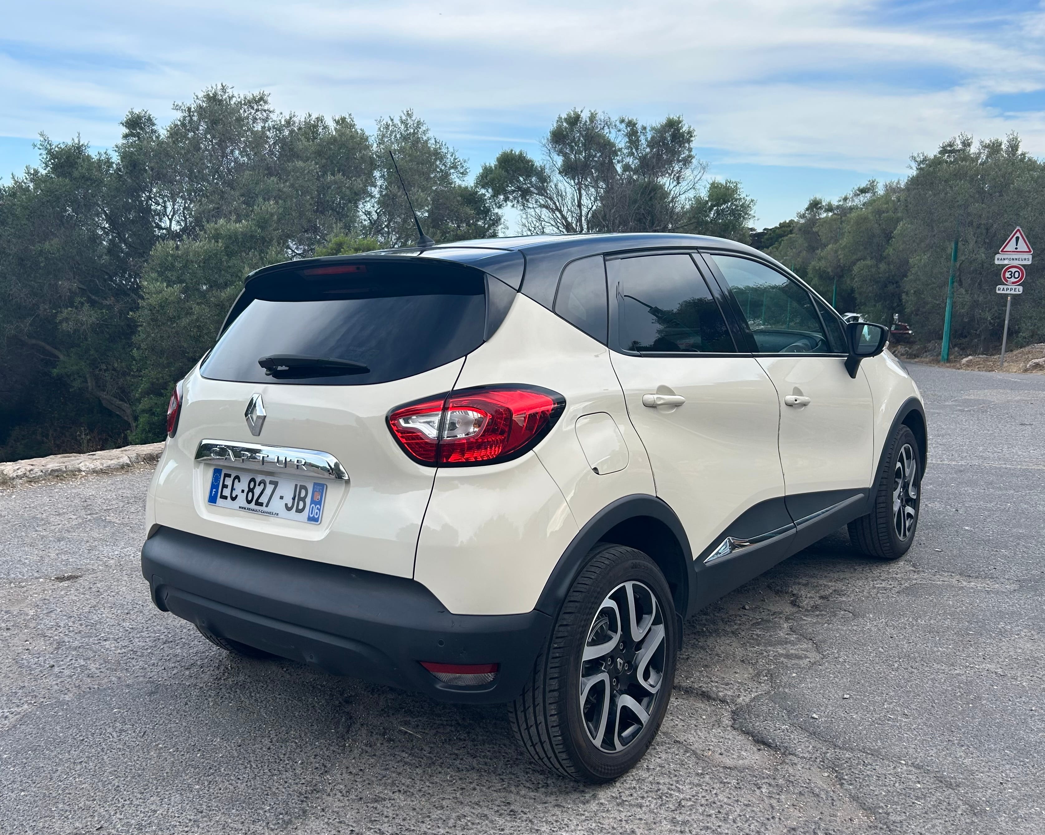 Renault Captur 0.9 tce con GPS