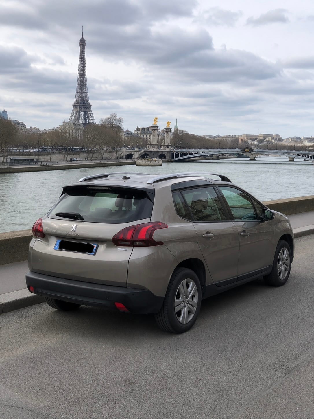 Peugeot 2008 med Aircondition