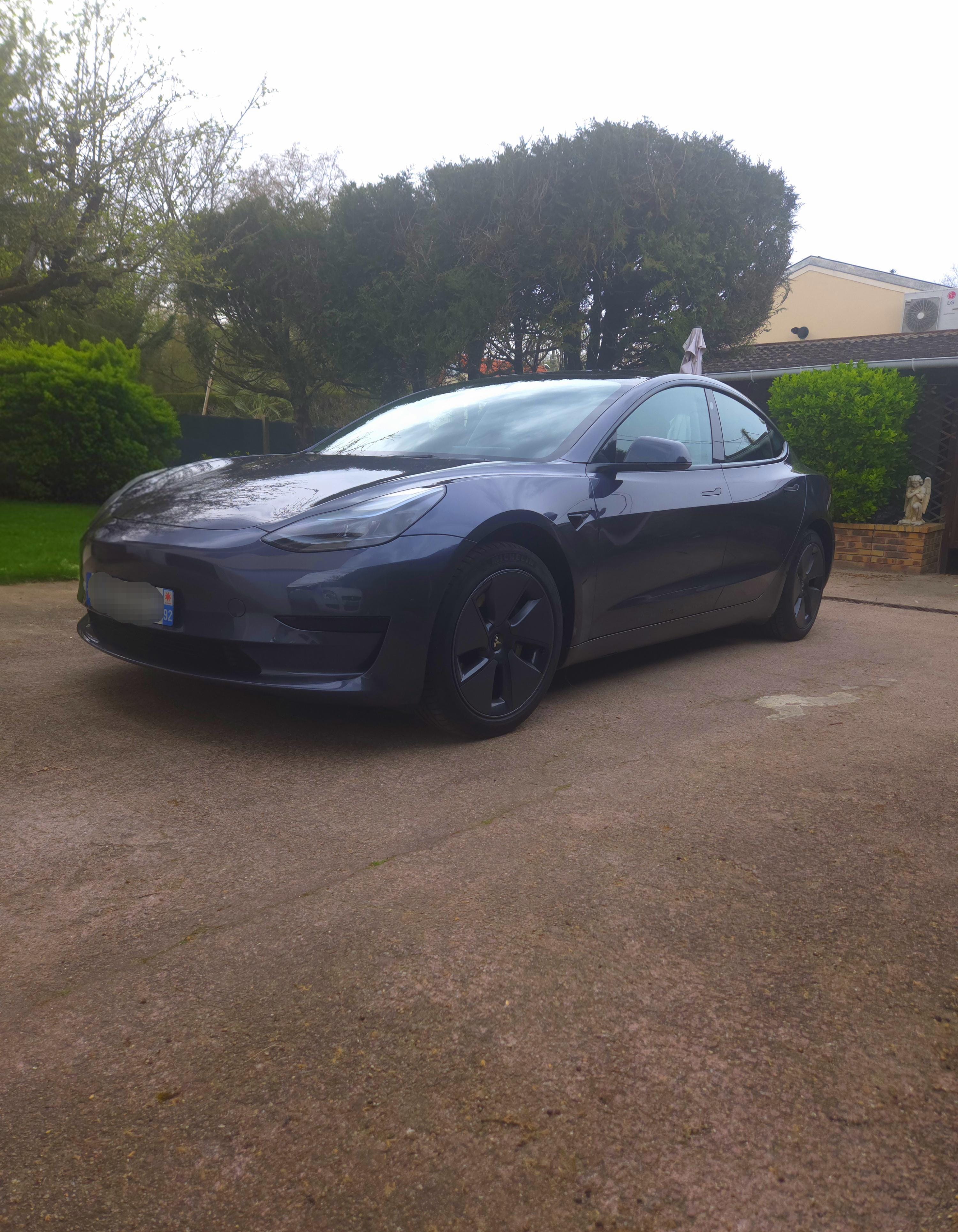 Tesla Model 3, 2023, Électrique, automatique