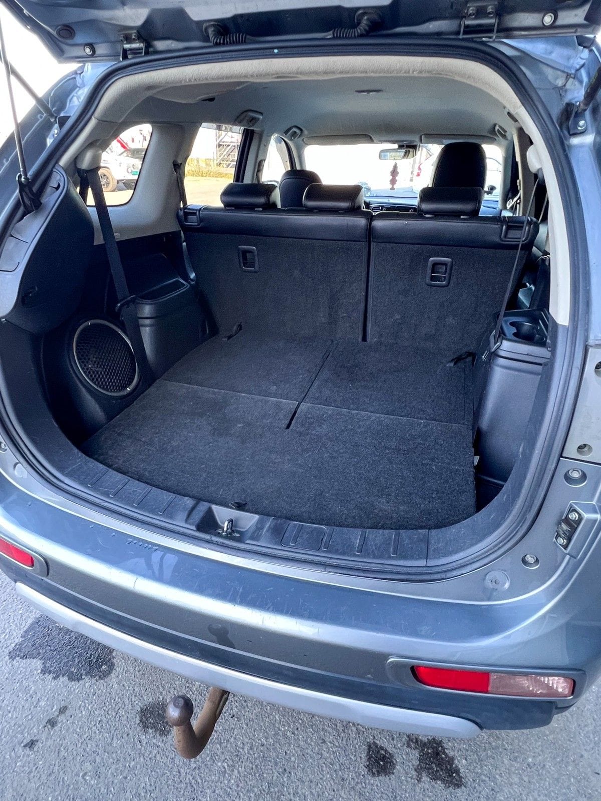 Mitsubishi Outlander 2.2 DI-D , 4X4 , 7 Seter, Automat, skiboks, adaptiv cruise, ryggekamera. med Firehjulstrekk