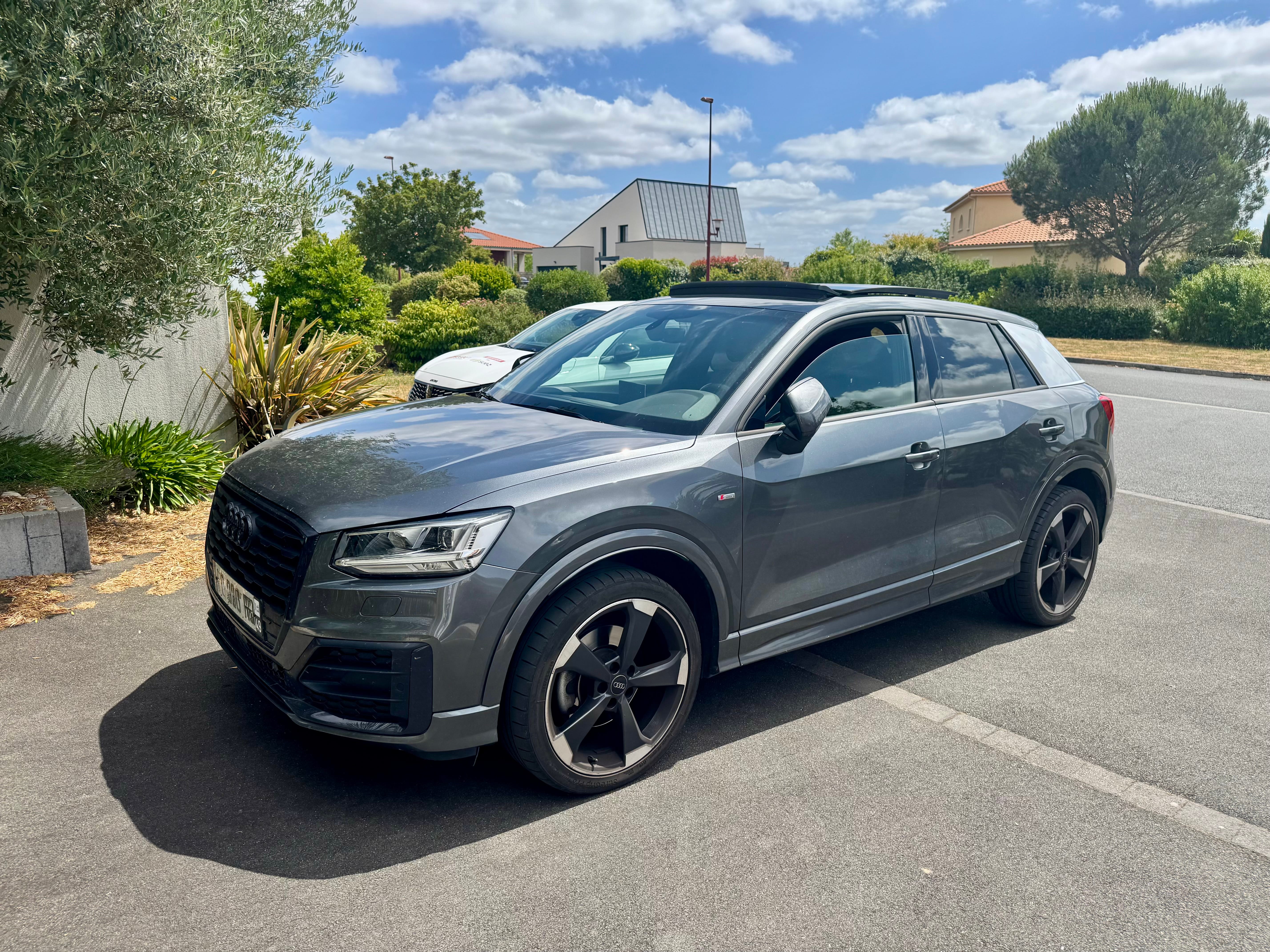 Audi Q2 S-Line, 2020, Essence 95, automatique