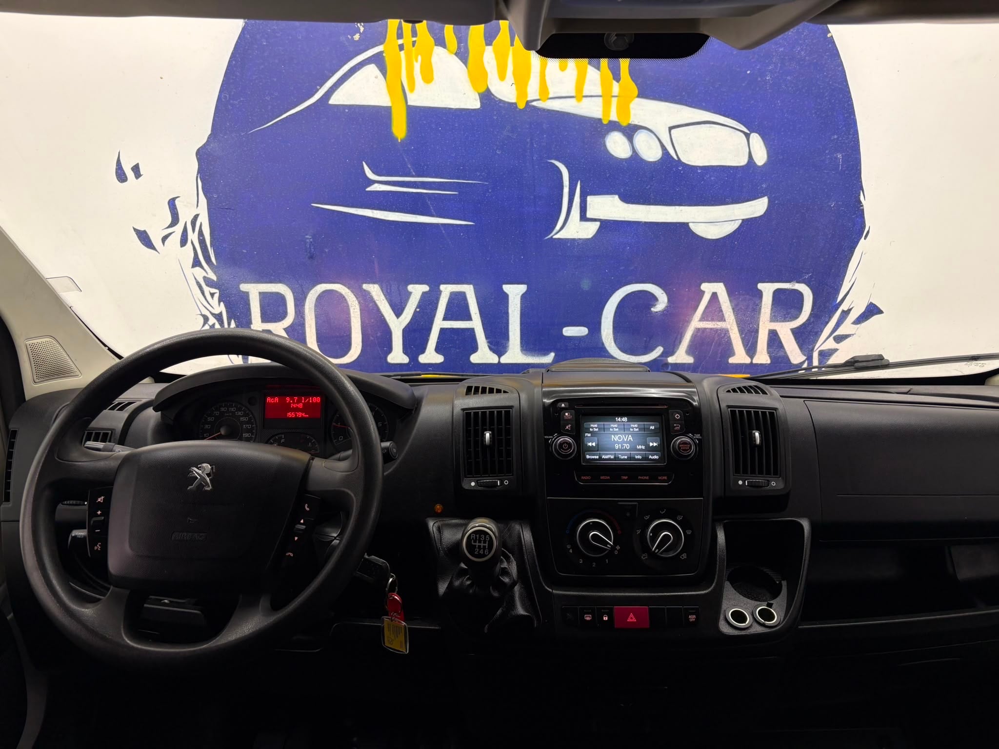 Peugeot Boxer Combi avec GPS