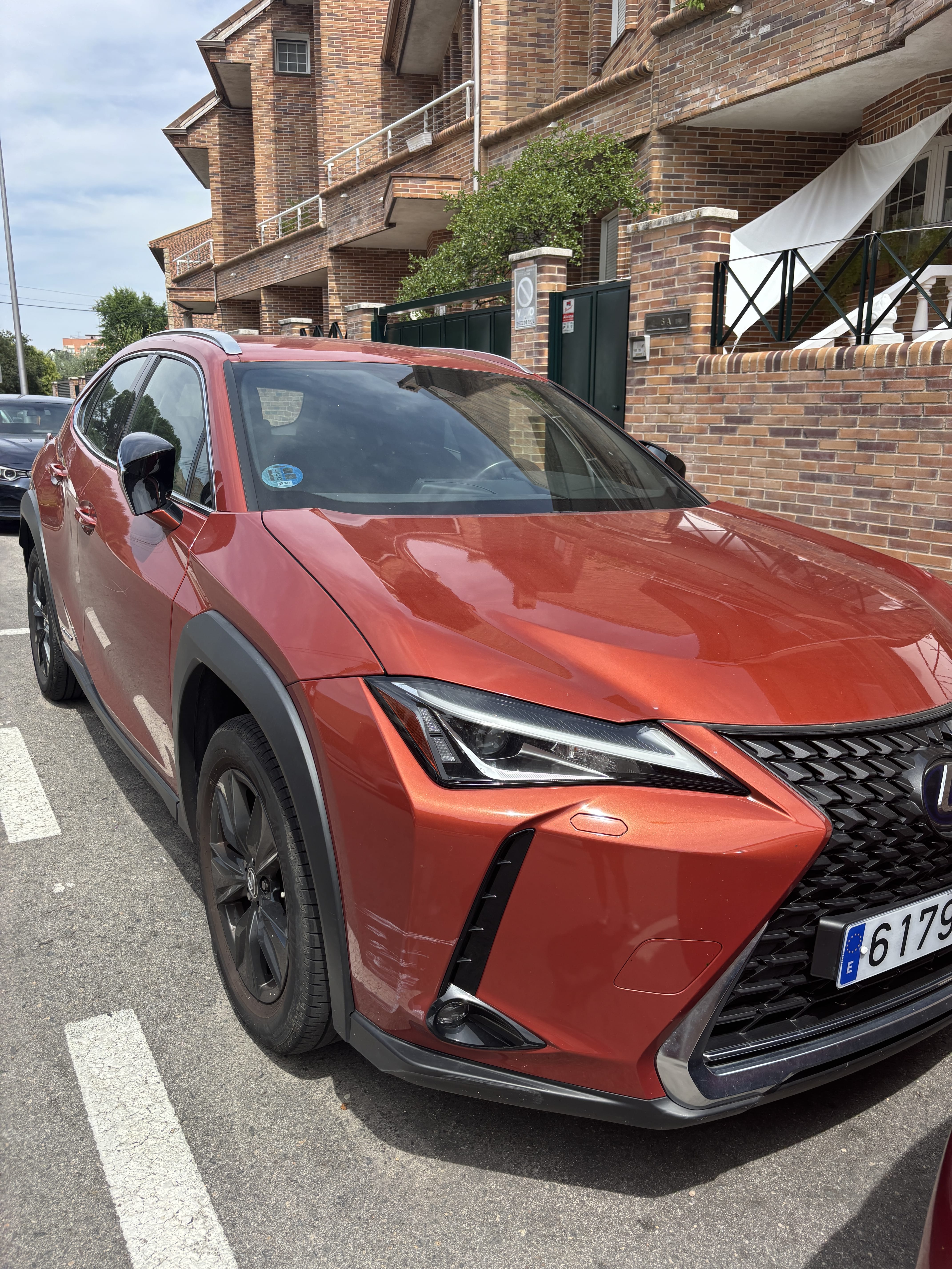 Lexus UX 250h con GPS