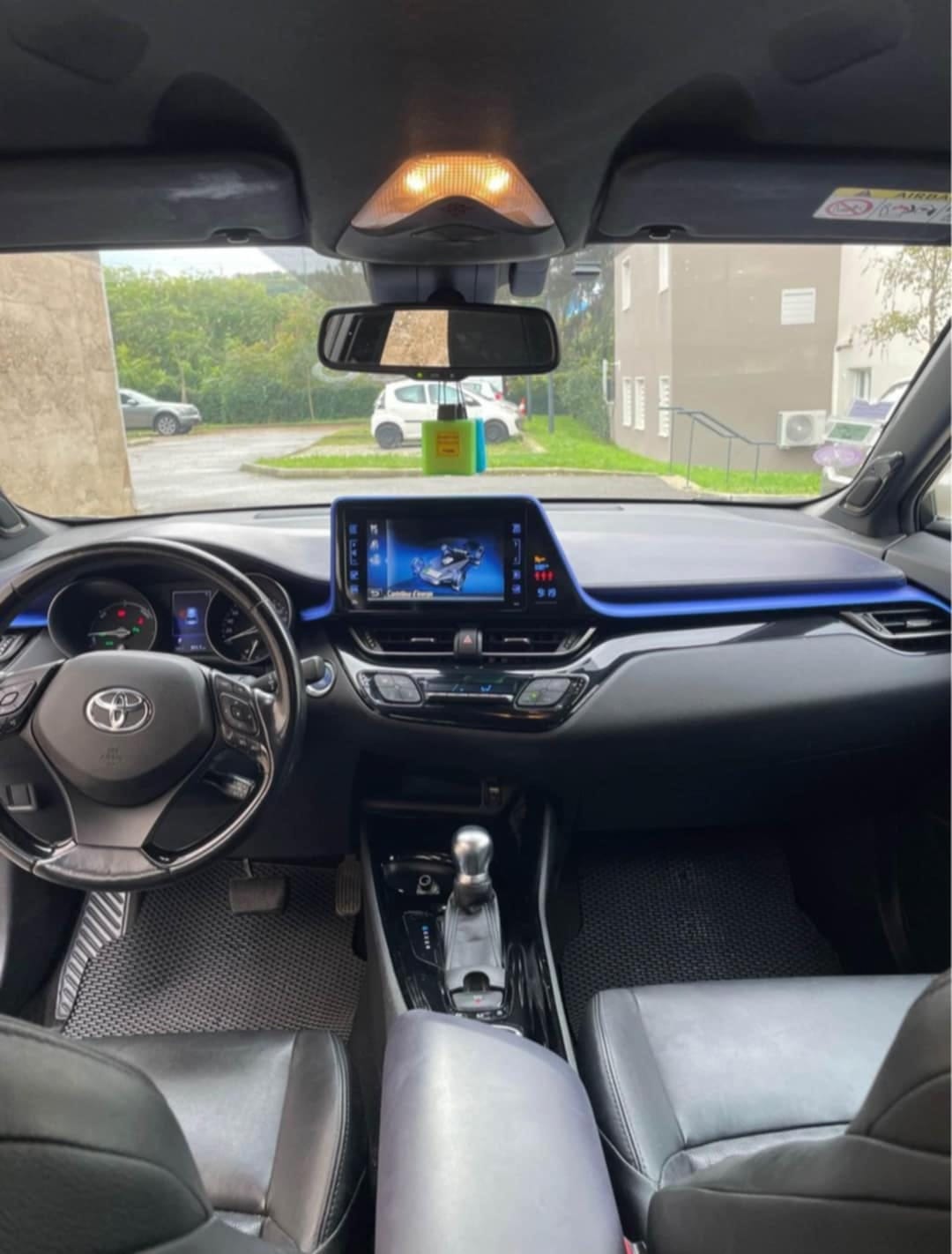 Toyota C-HR Hybrid avec Régulateur de vitesse