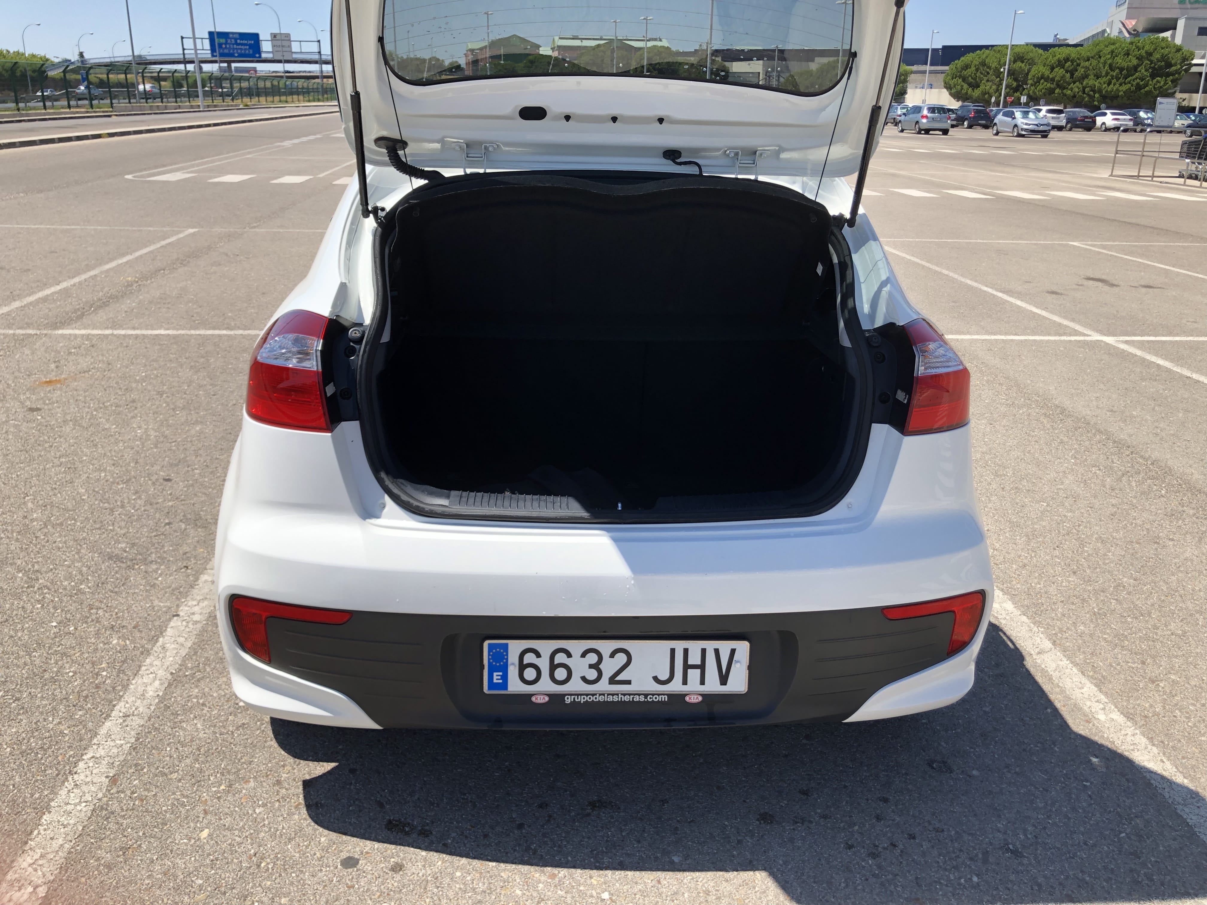 Kia Rio 1.2 CVVT 84cv con Audio Bluetooth