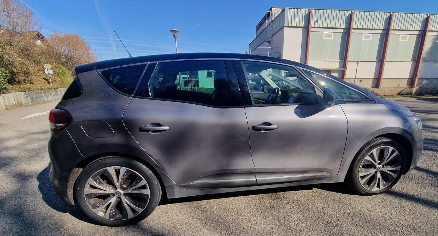 Renault Scenic 1.5 dci automatique avec Audio Bluetooth