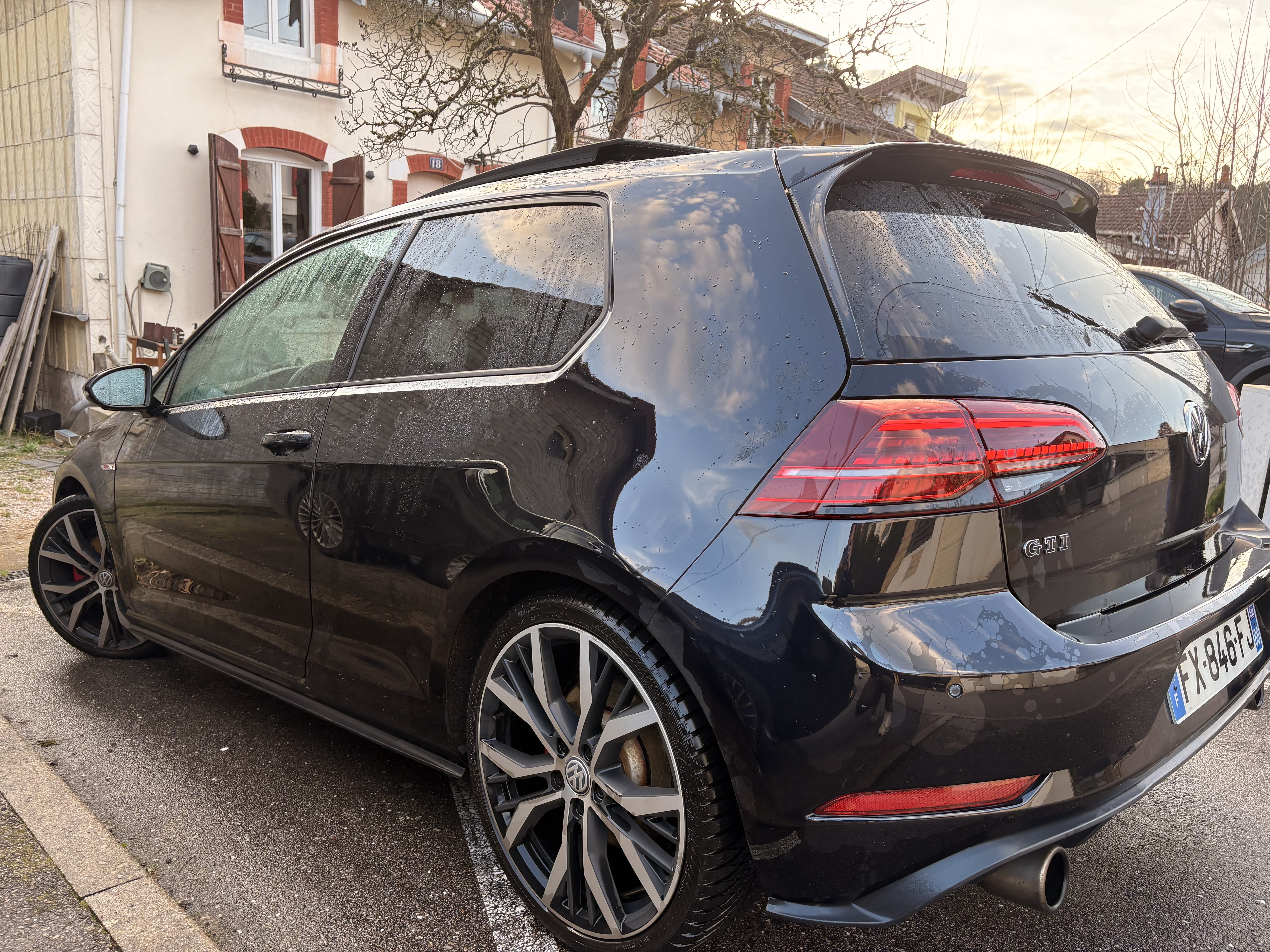 Volkswagen Golf GTI avec Climatisation