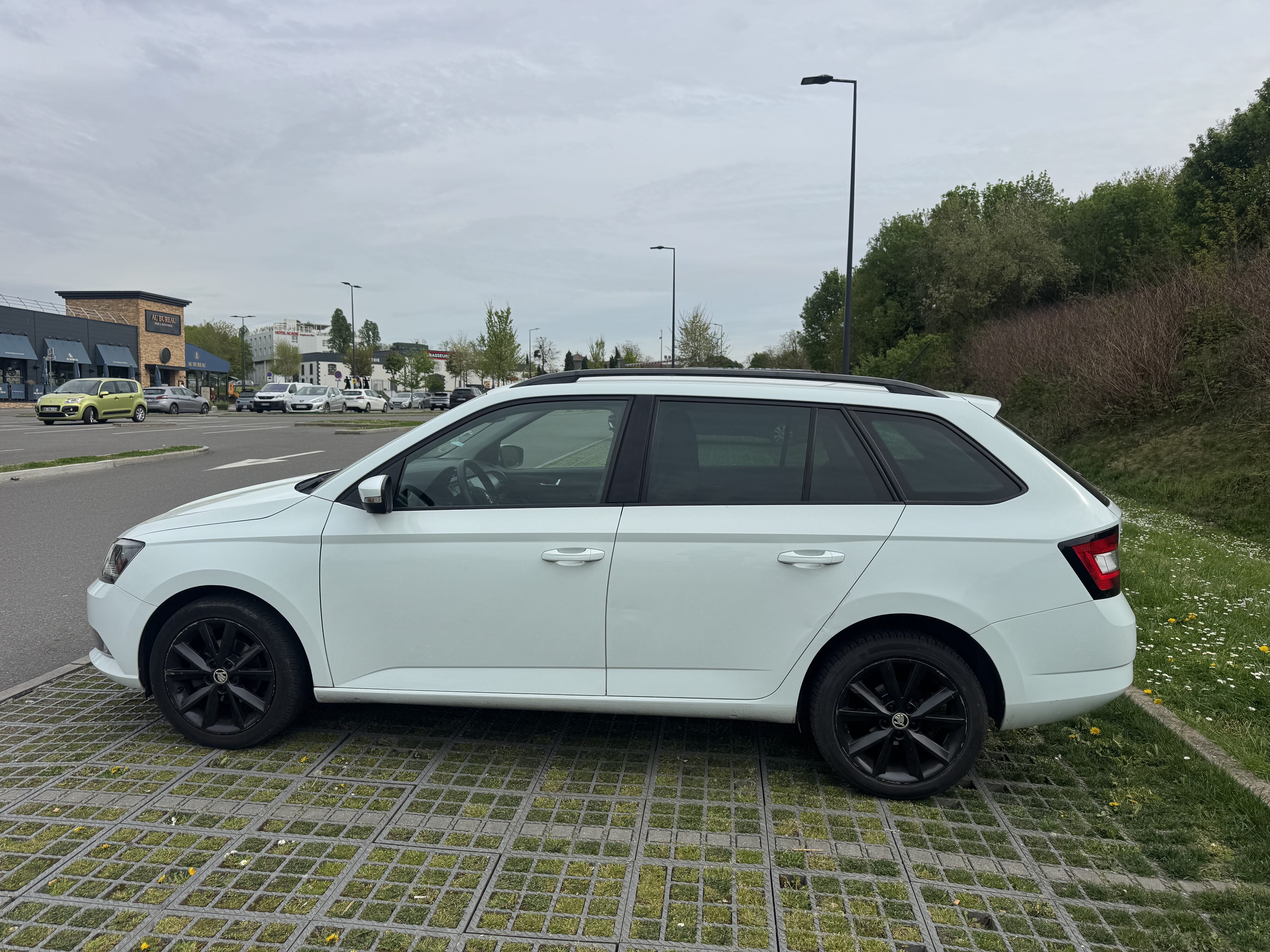 Skoda Fabia Combi avec Climatisation