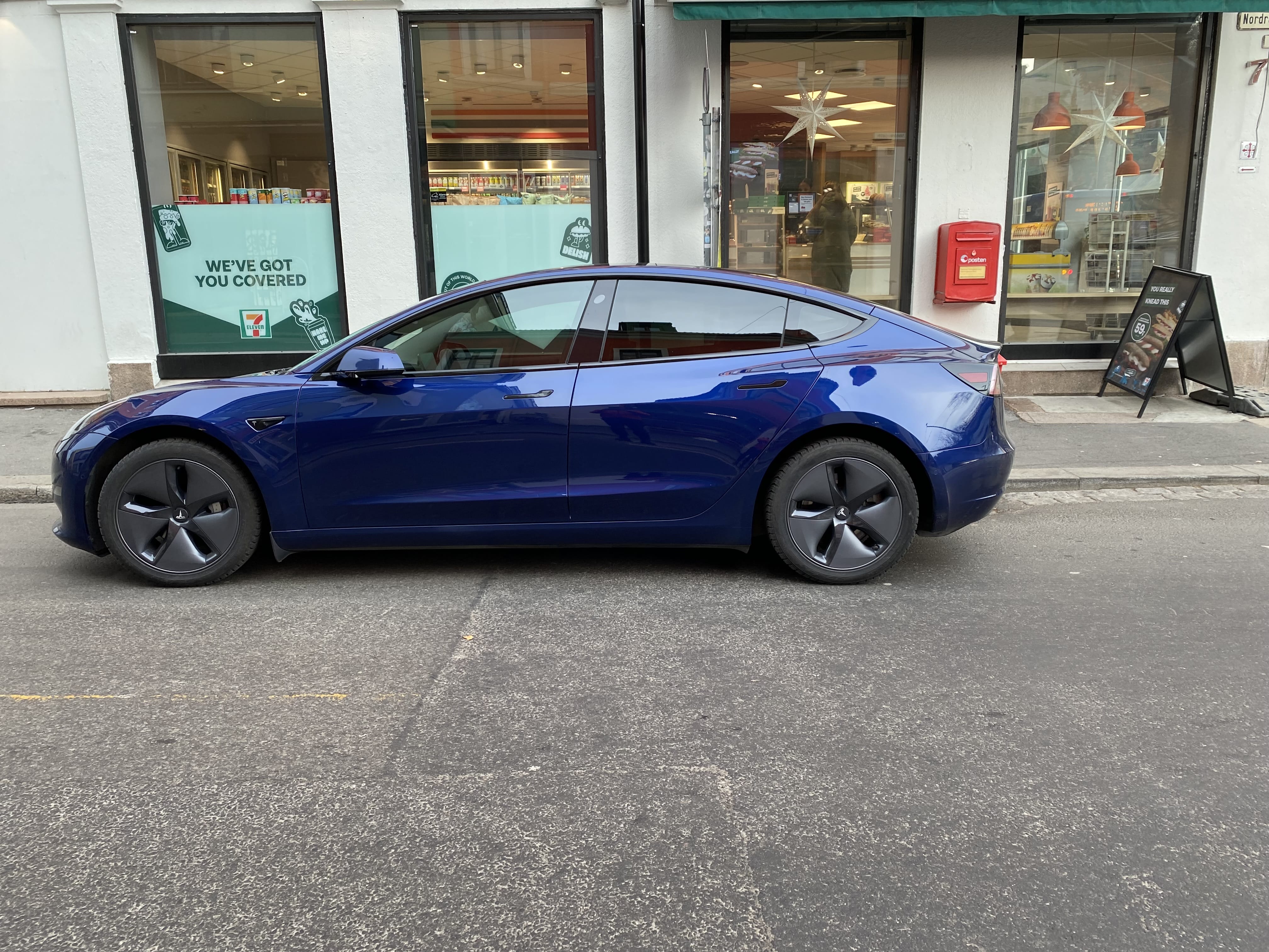 Tesla Model 3 Long Range med Aircondition