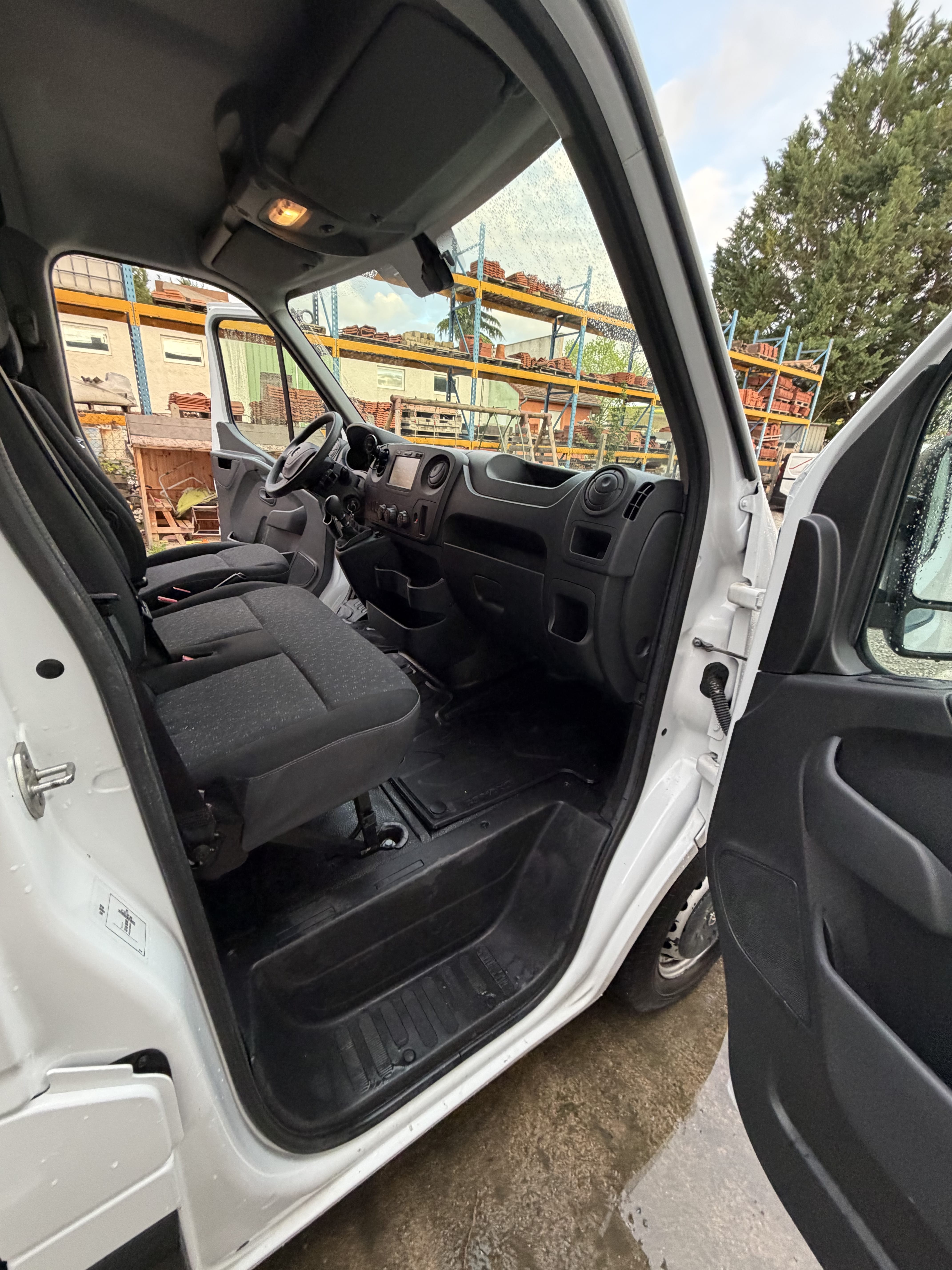 Opel Movano avec Port USB