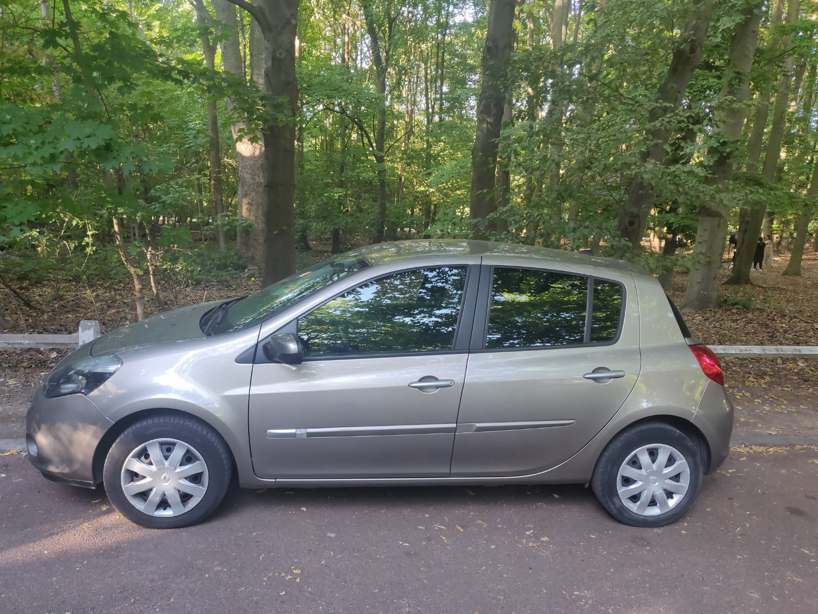 Renault Clio avec Climatisation