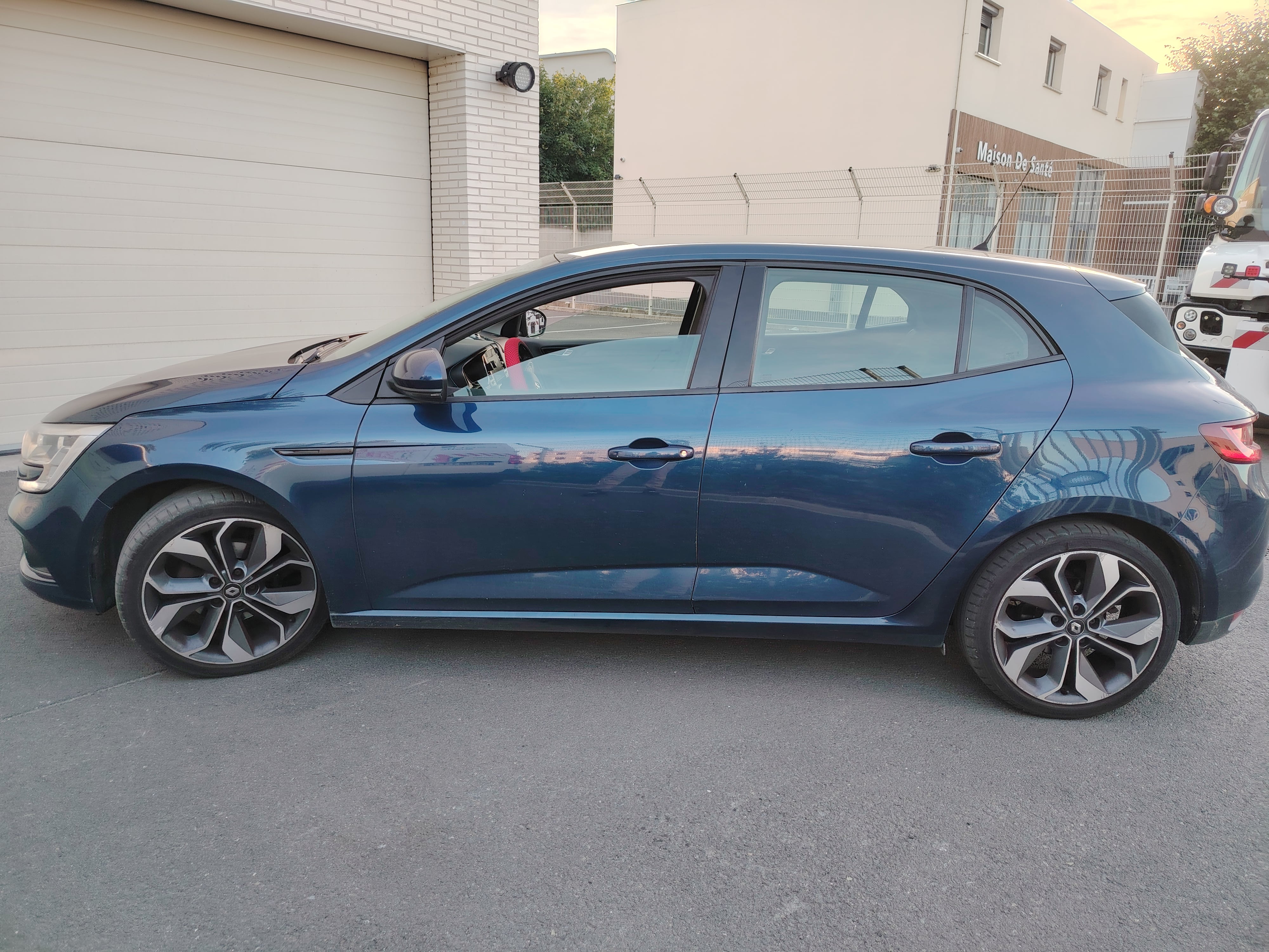 Renault Mégane IV avec Climatisation