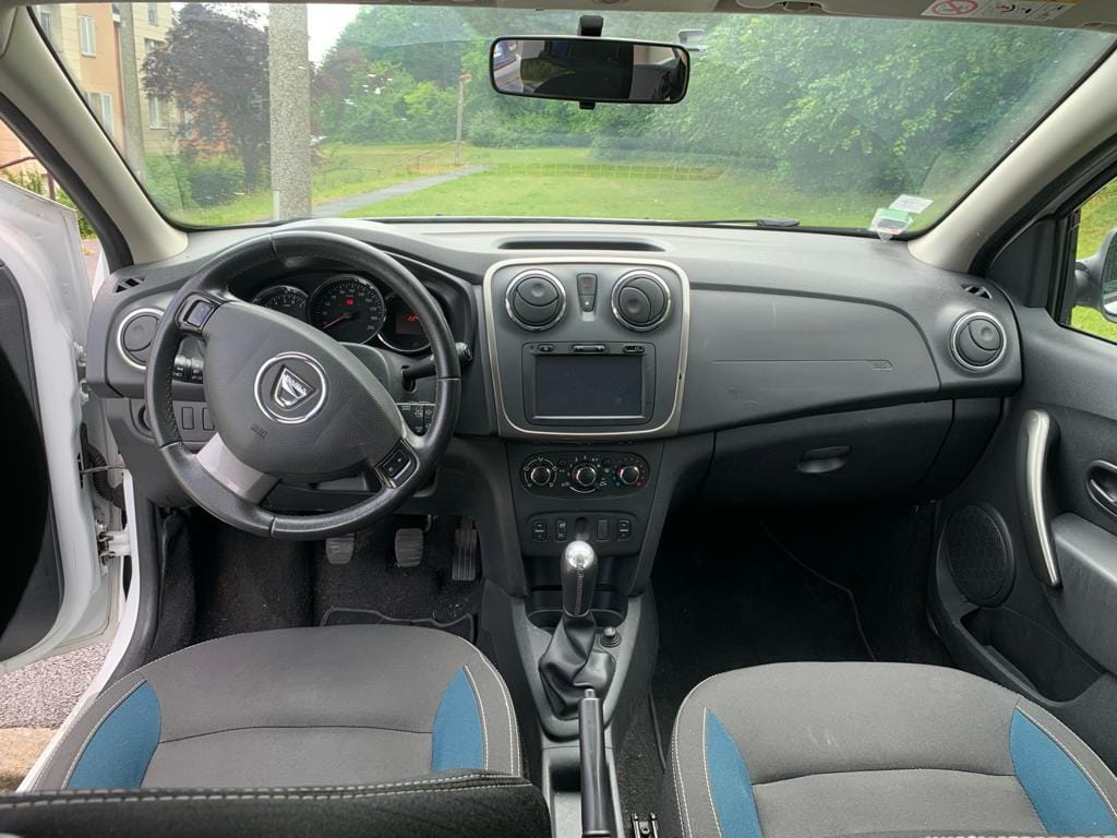 Dacia Sandero avec Régulateur de vitesse