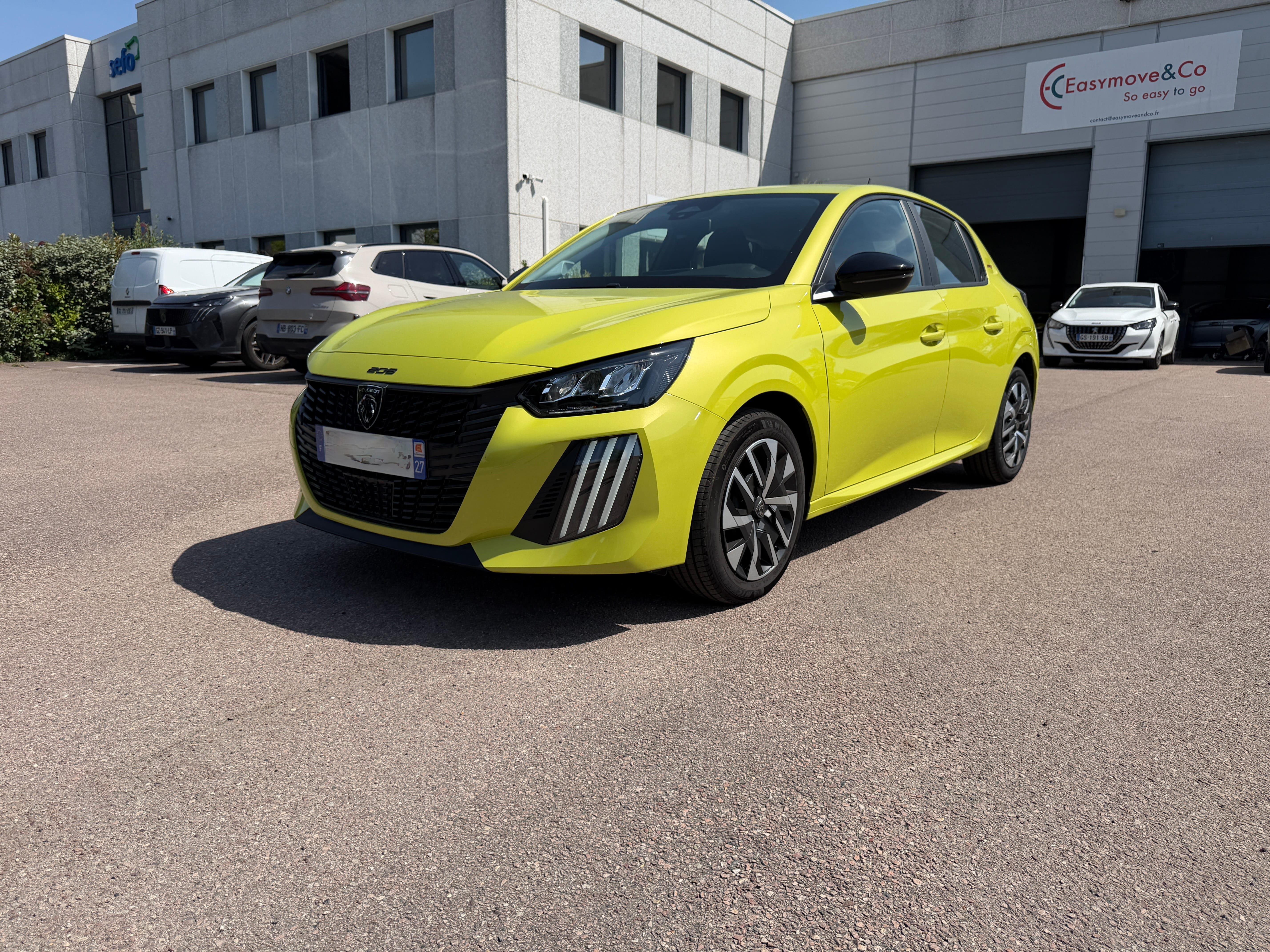 Peugeot 208, 2025, Essence 95