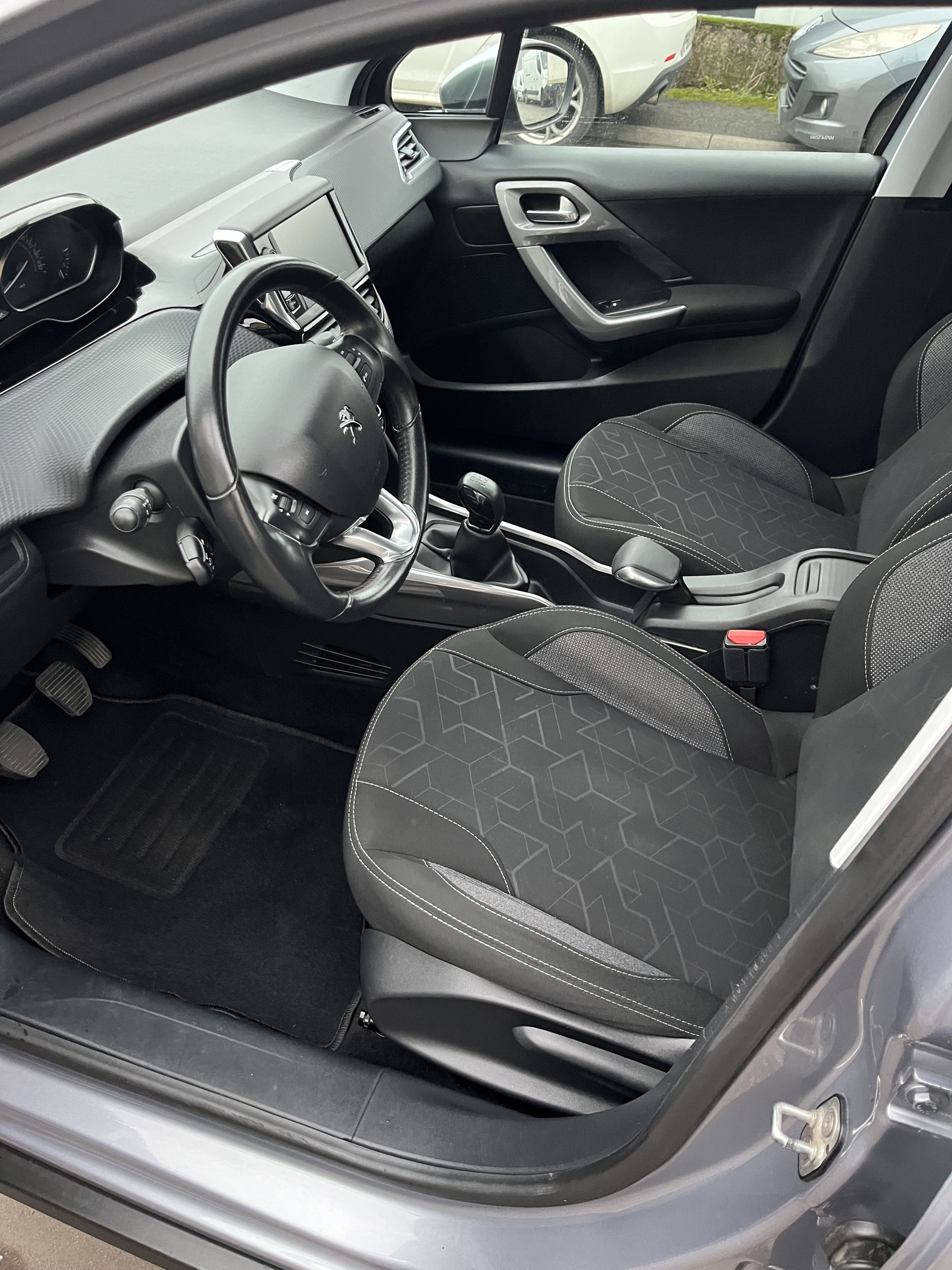 Peugeot 2008 avec Audio Bluetooth