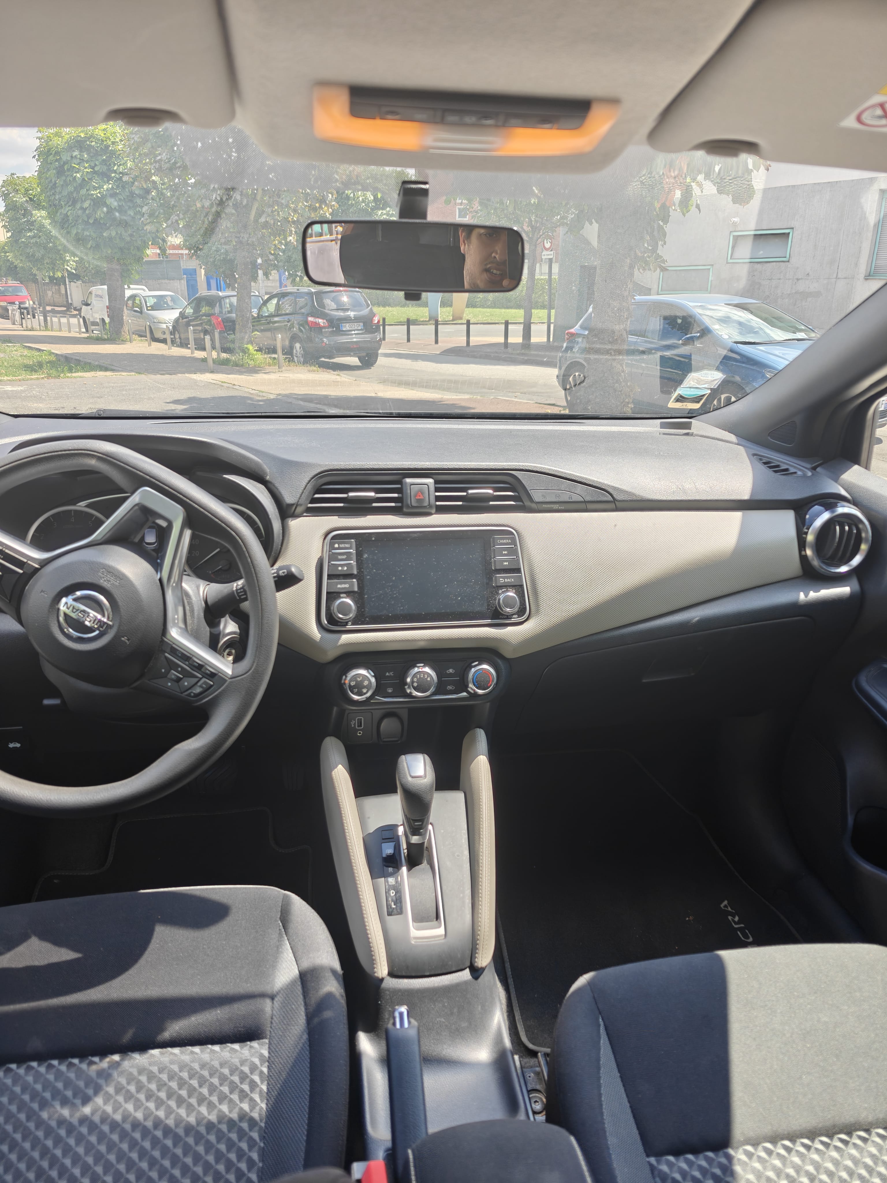 Nissan Micra avec Régulateur de vitesse