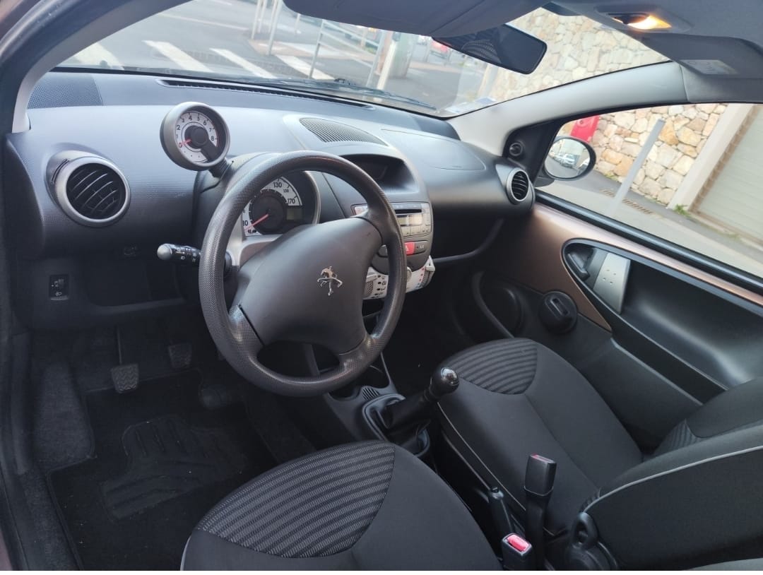 Peugeot 107 avec Pneus neige