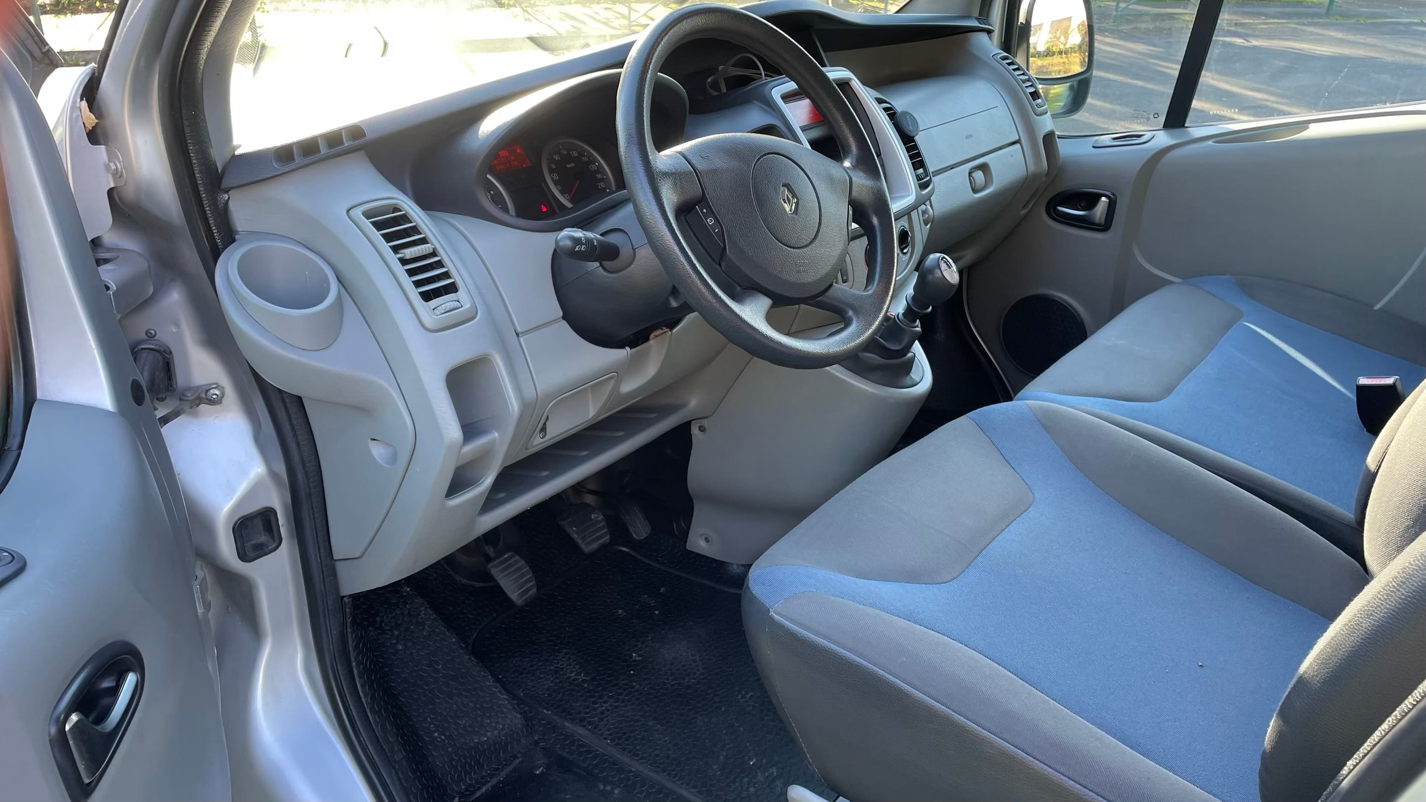 Renault Trafic Passenger avec Siège bébé