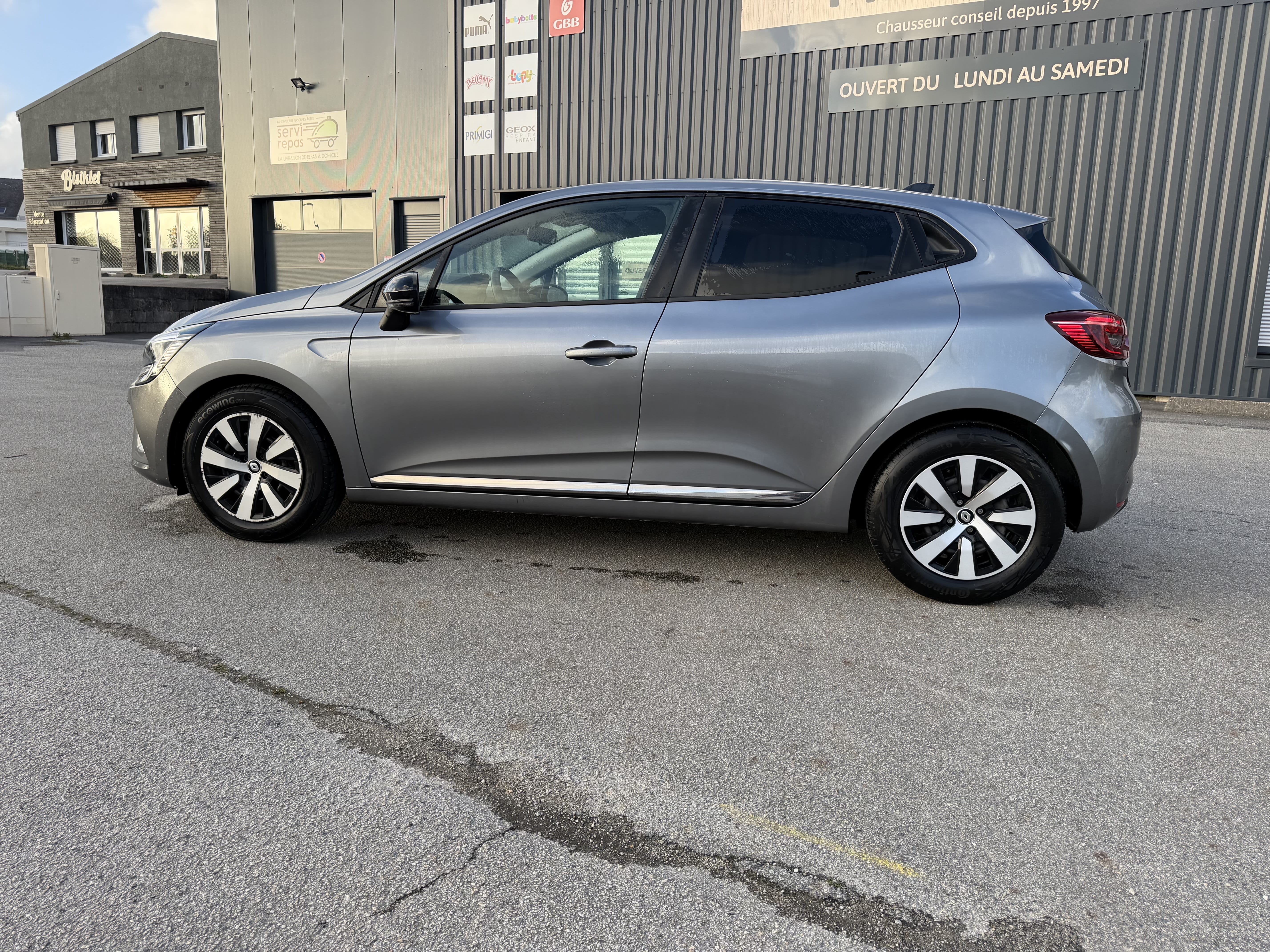 Renault Clio avec Climatisation