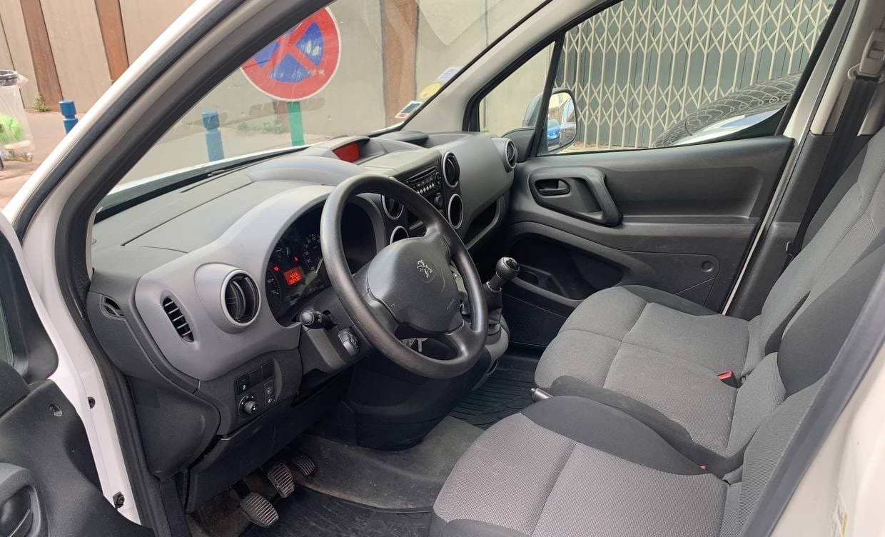 Peugeot Partner avec Audio Bluetooth