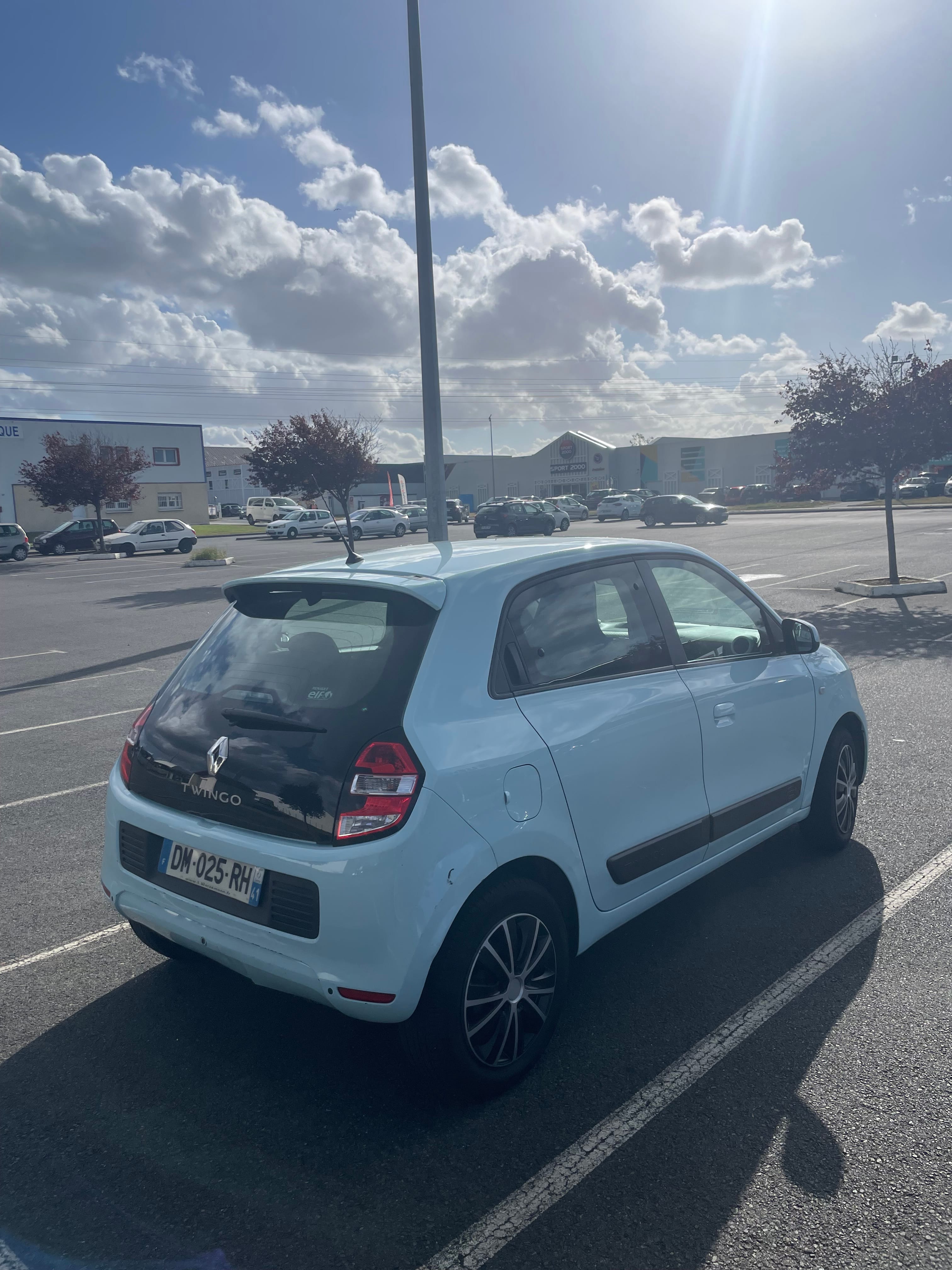 Renault Twingo III avec Régulateur de vitesse
