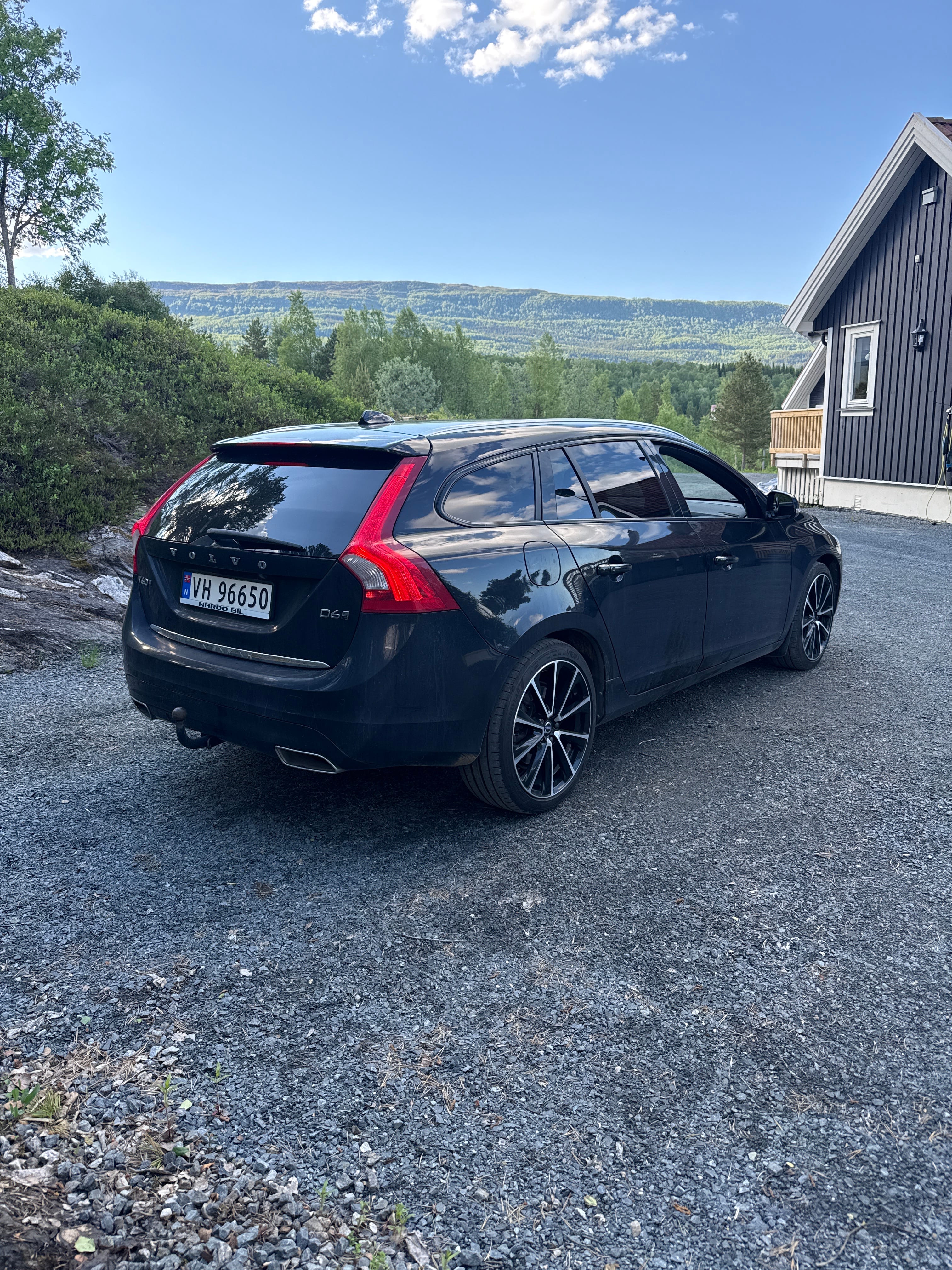 Volvo V60 Plug-in Hybrid med Ryggekamera