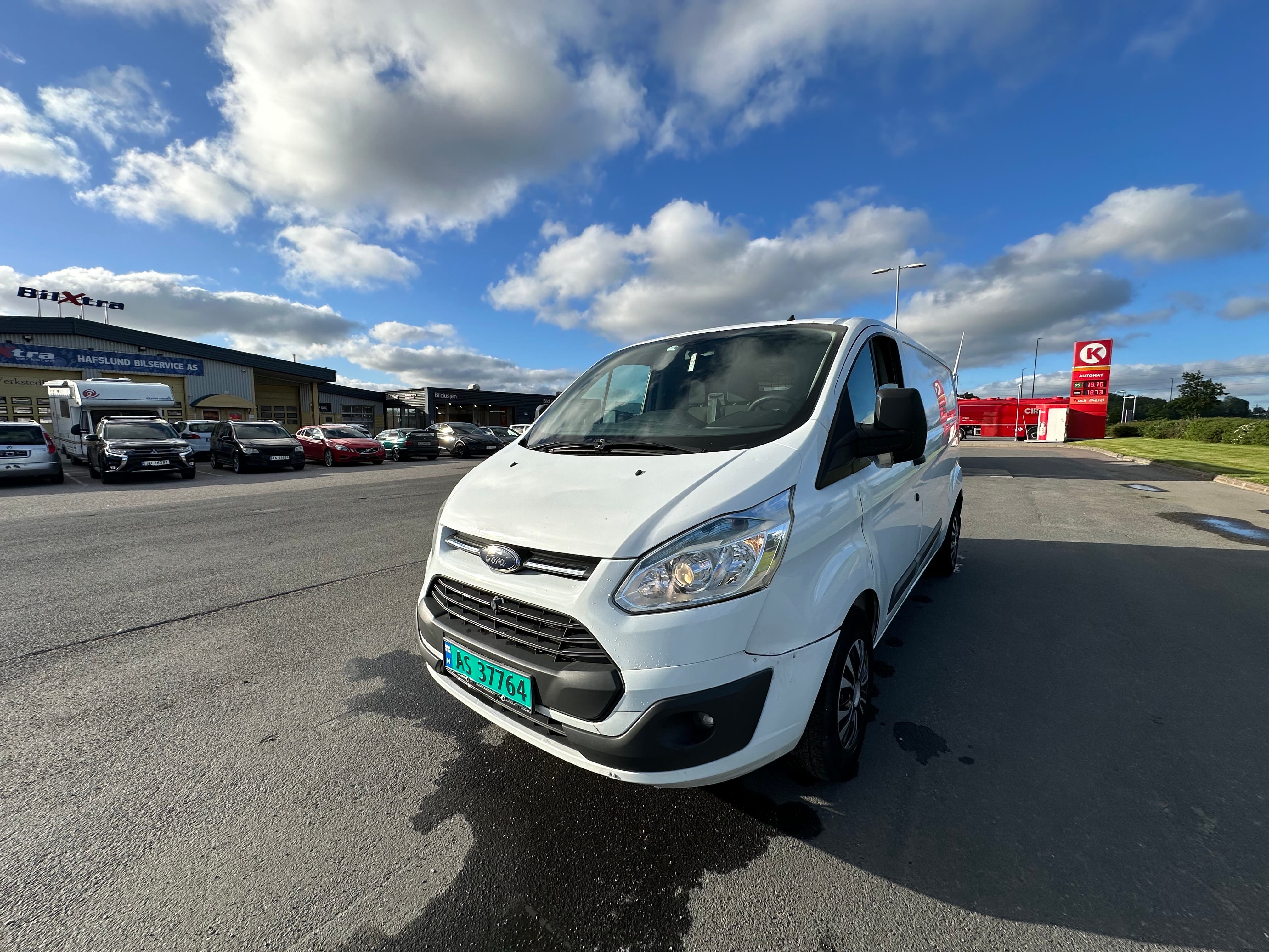 Ford Transit Varebil med Bilradio