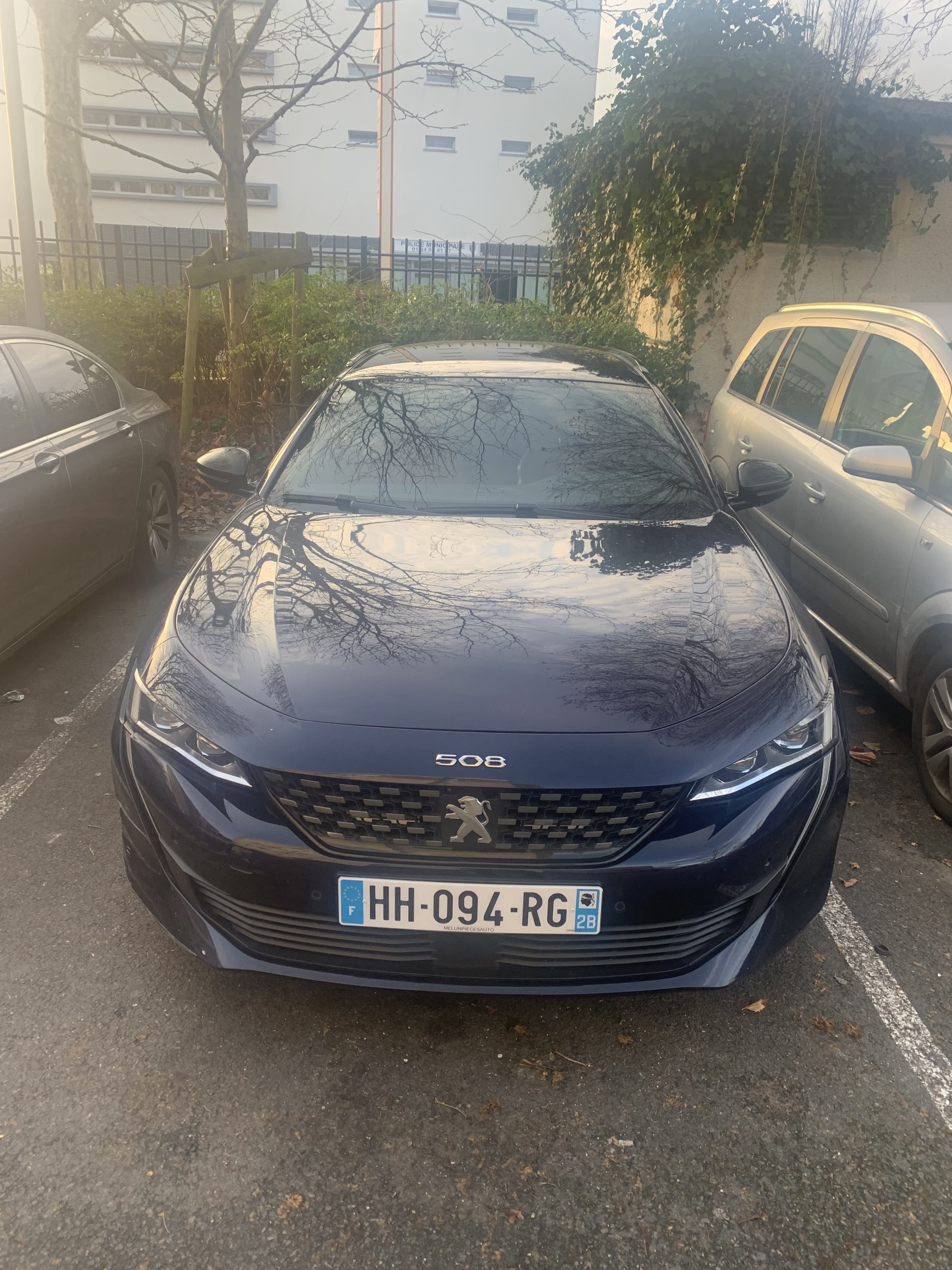 Peugeot 508 SW, 2023, Essence 95 / Électrique (hybride), automatique