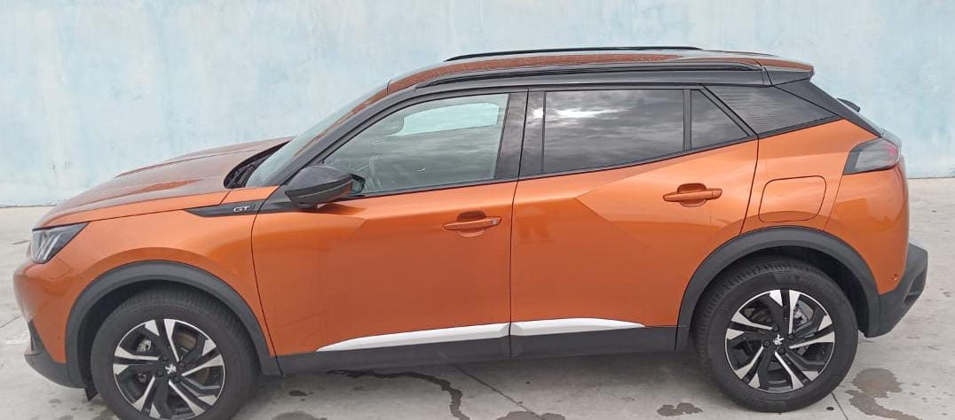 Peugeot 2008 con Aire acondicionado